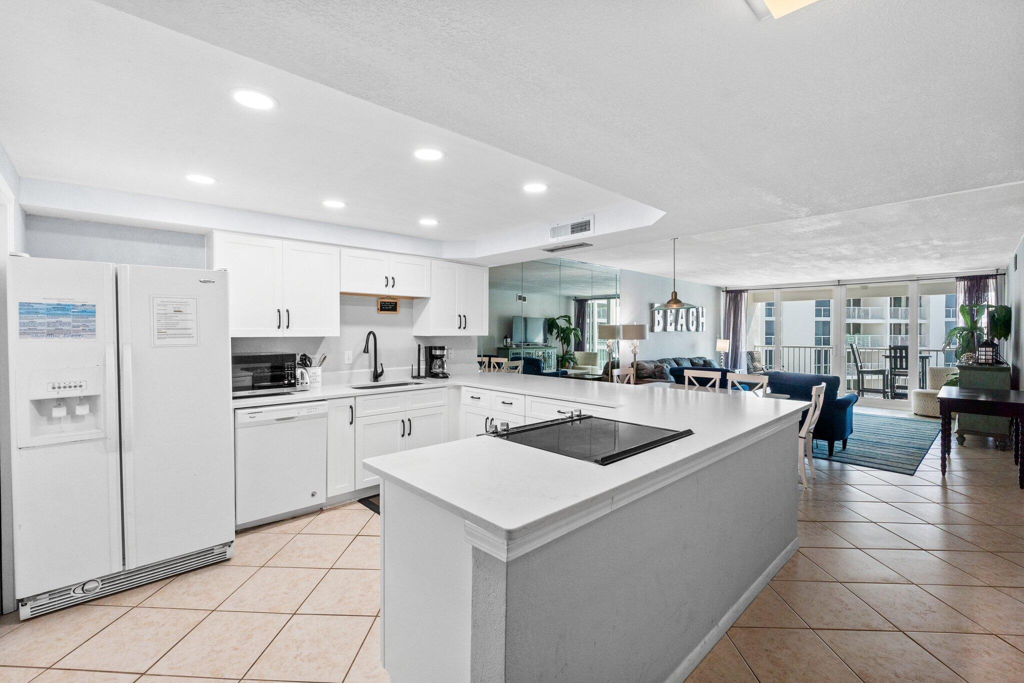 SHORELINE TOWERS 2 - Residential