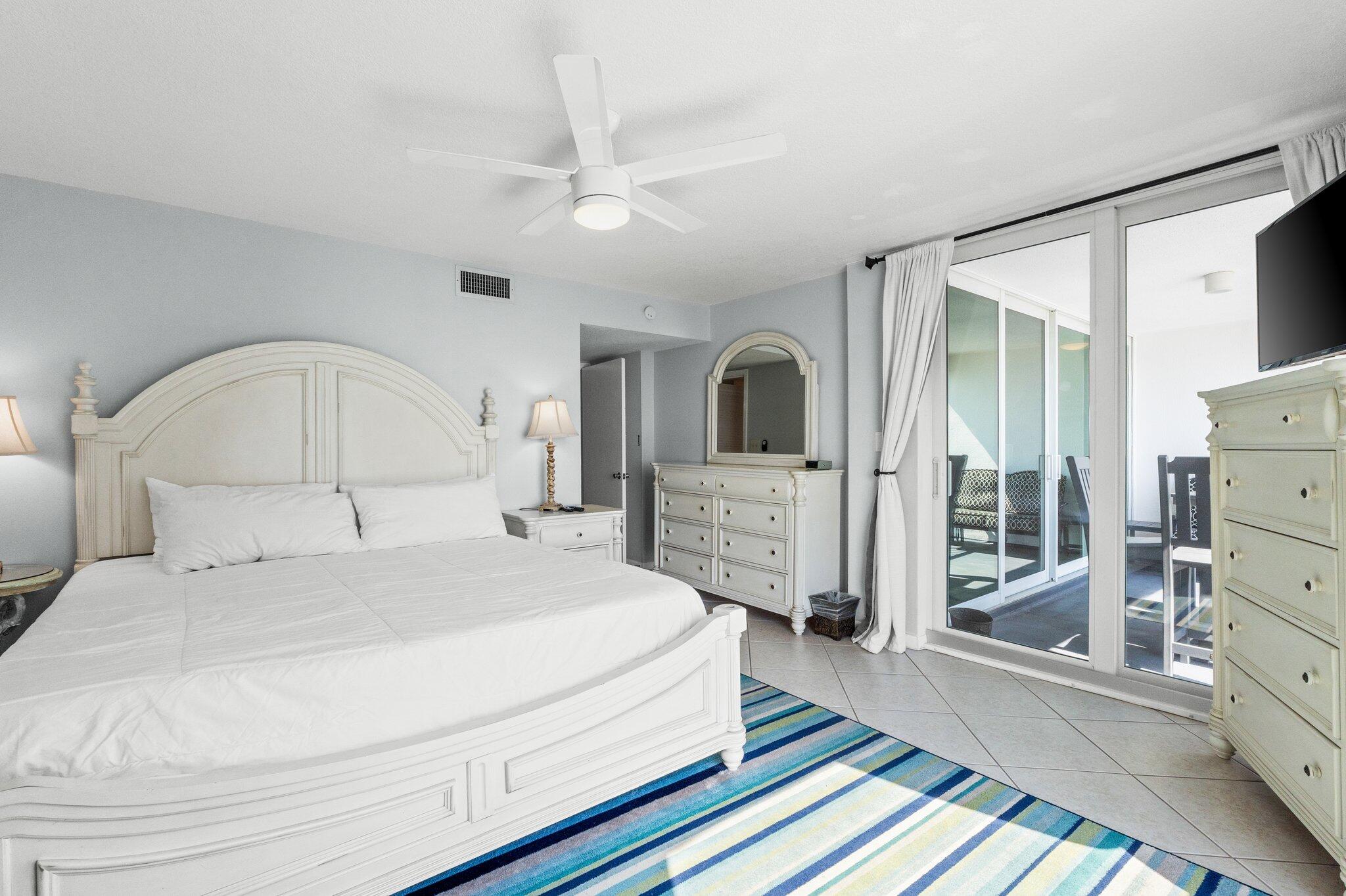 SHORELINE TOWERS 2 - Residential