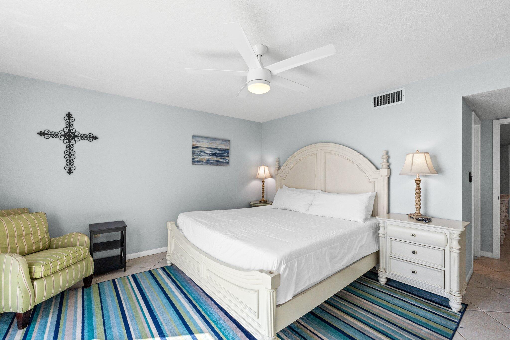 SHORELINE TOWERS 2 - Residential