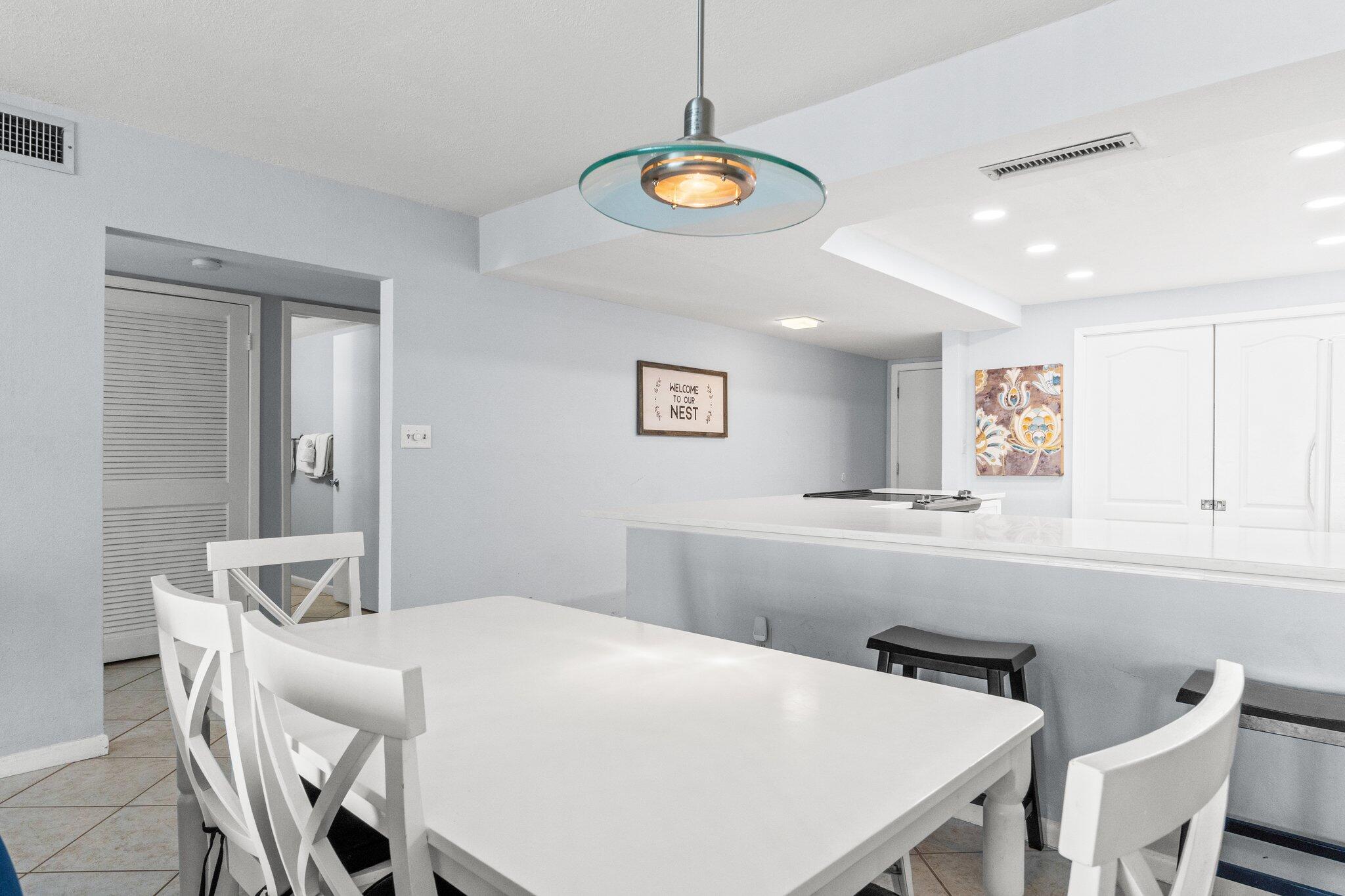 SHORELINE TOWERS 2 - Residential