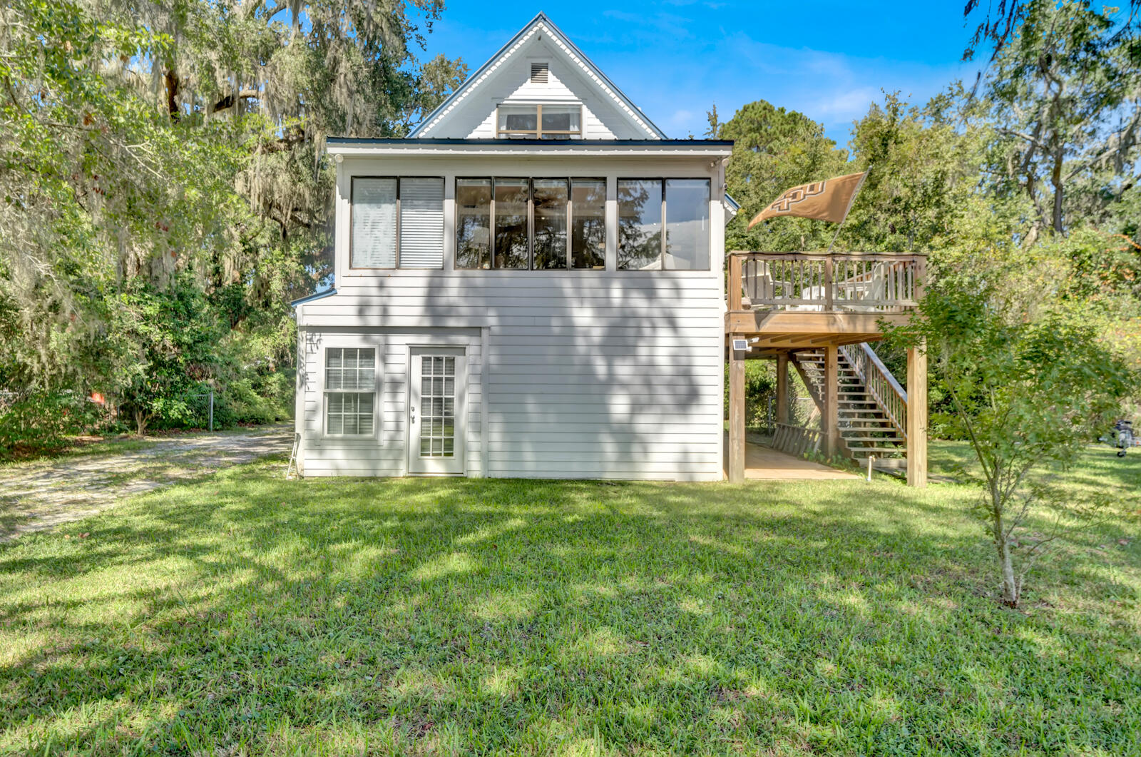 JOLLY BAY ACRES - Residential