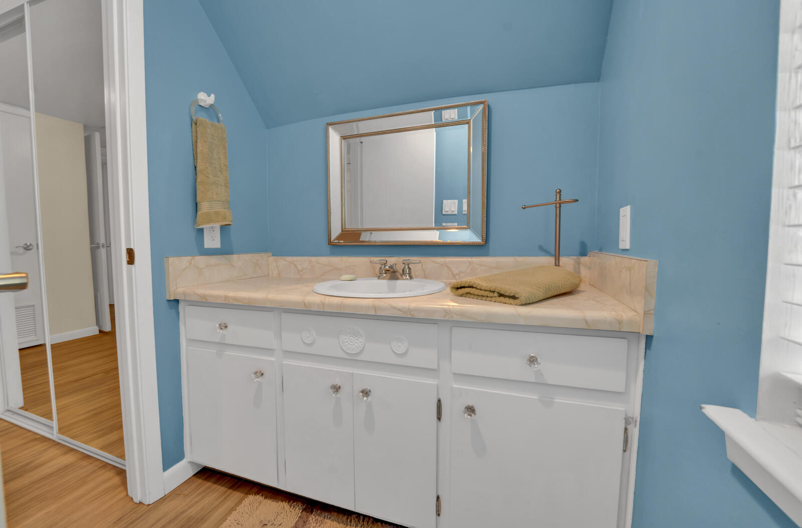 JOLLY BAY ACRES - Residential