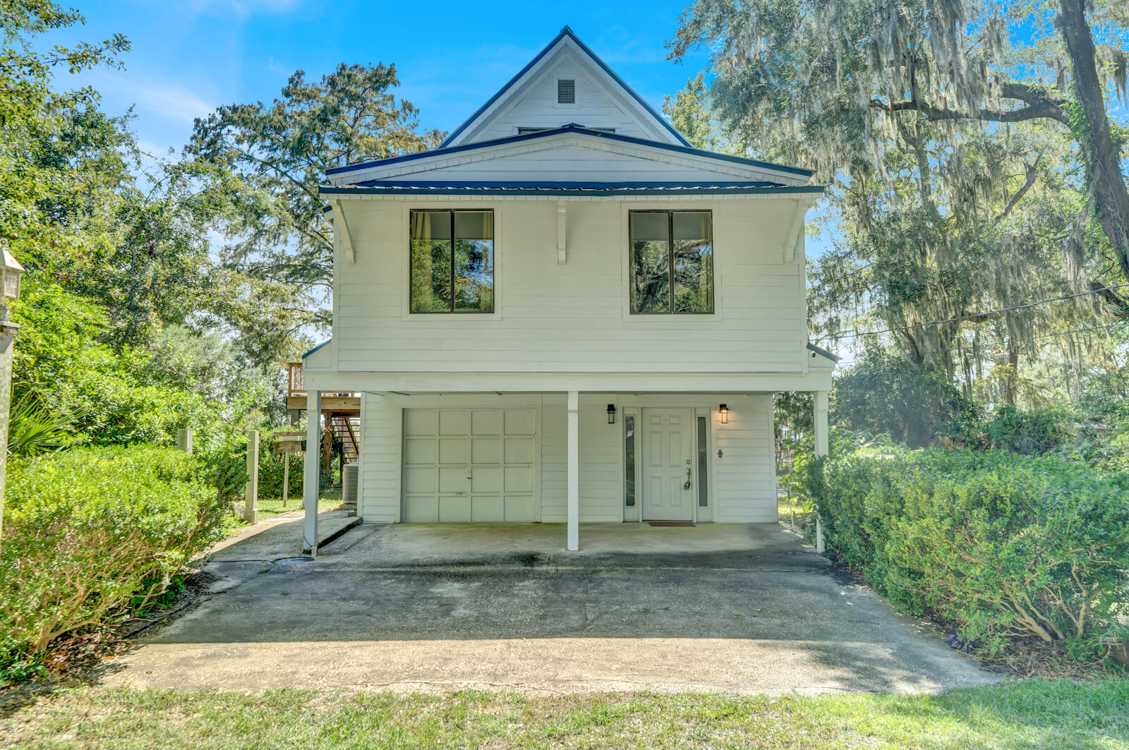 JOLLY BAY ACRES - Residential