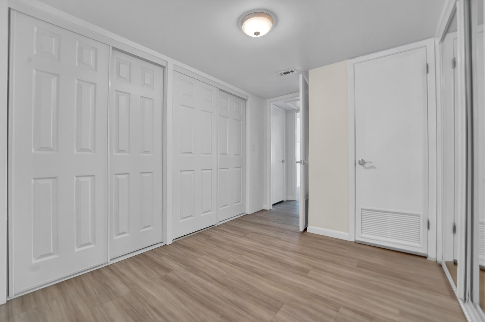 JOLLY BAY ACRES - Residential