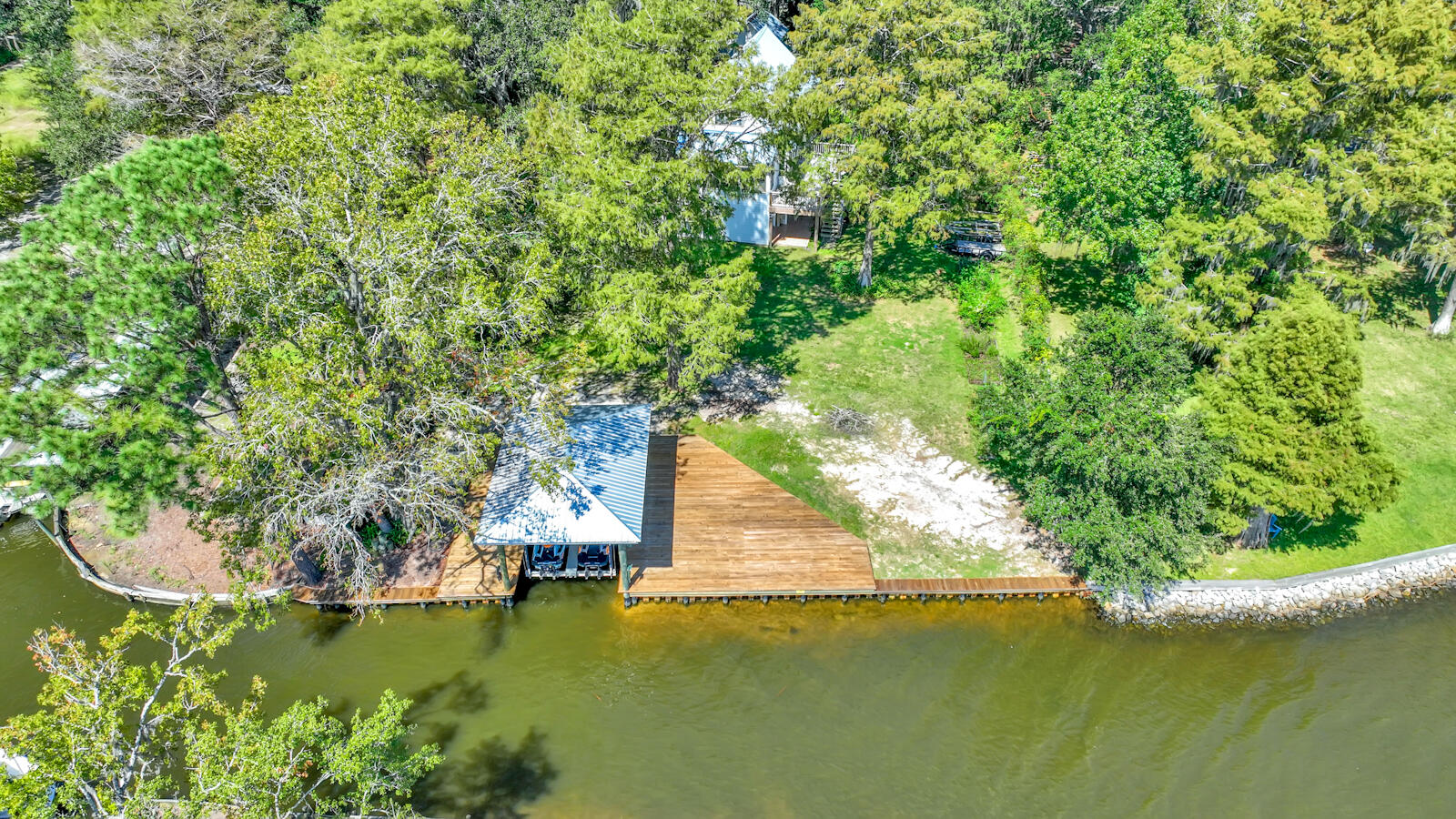 JOLLY BAY ACRES - Residential