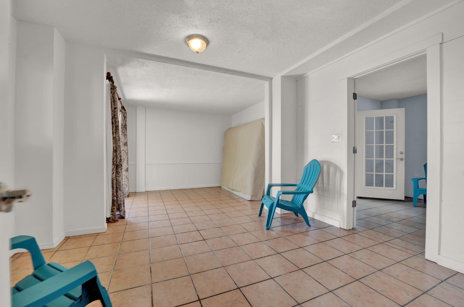 JOLLY BAY ACRES - Residential