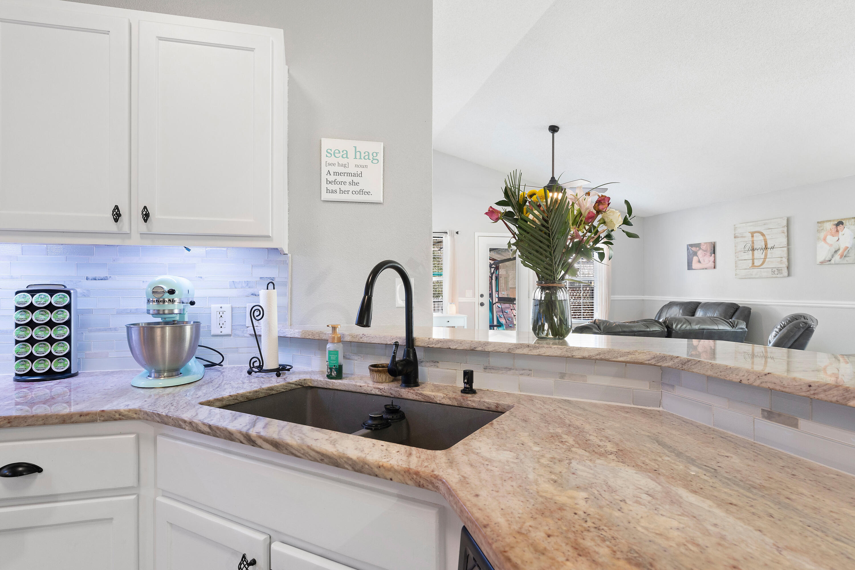 HOLLEY BY THE SEA - Residential