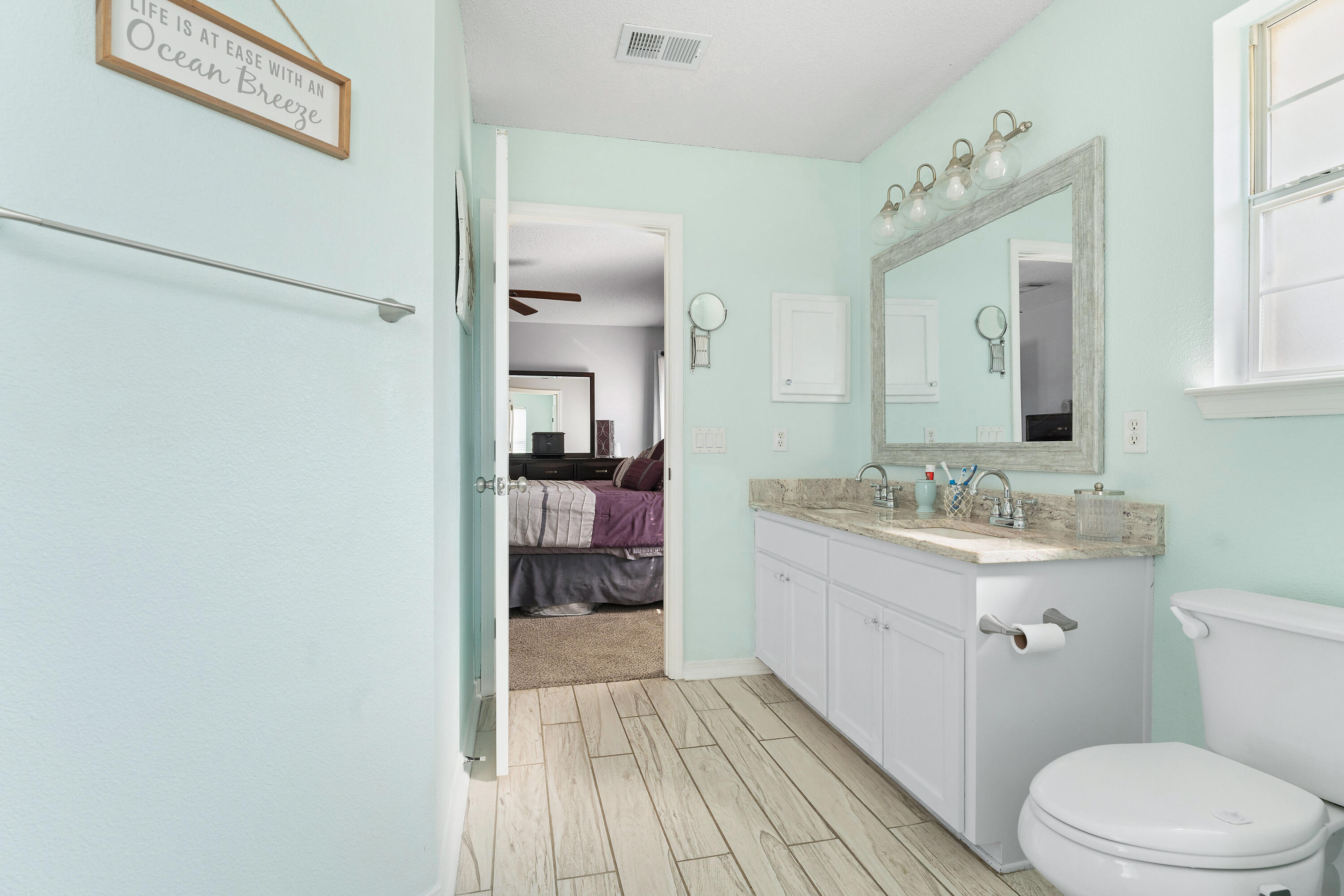 HOLLEY BY THE SEA - Residential