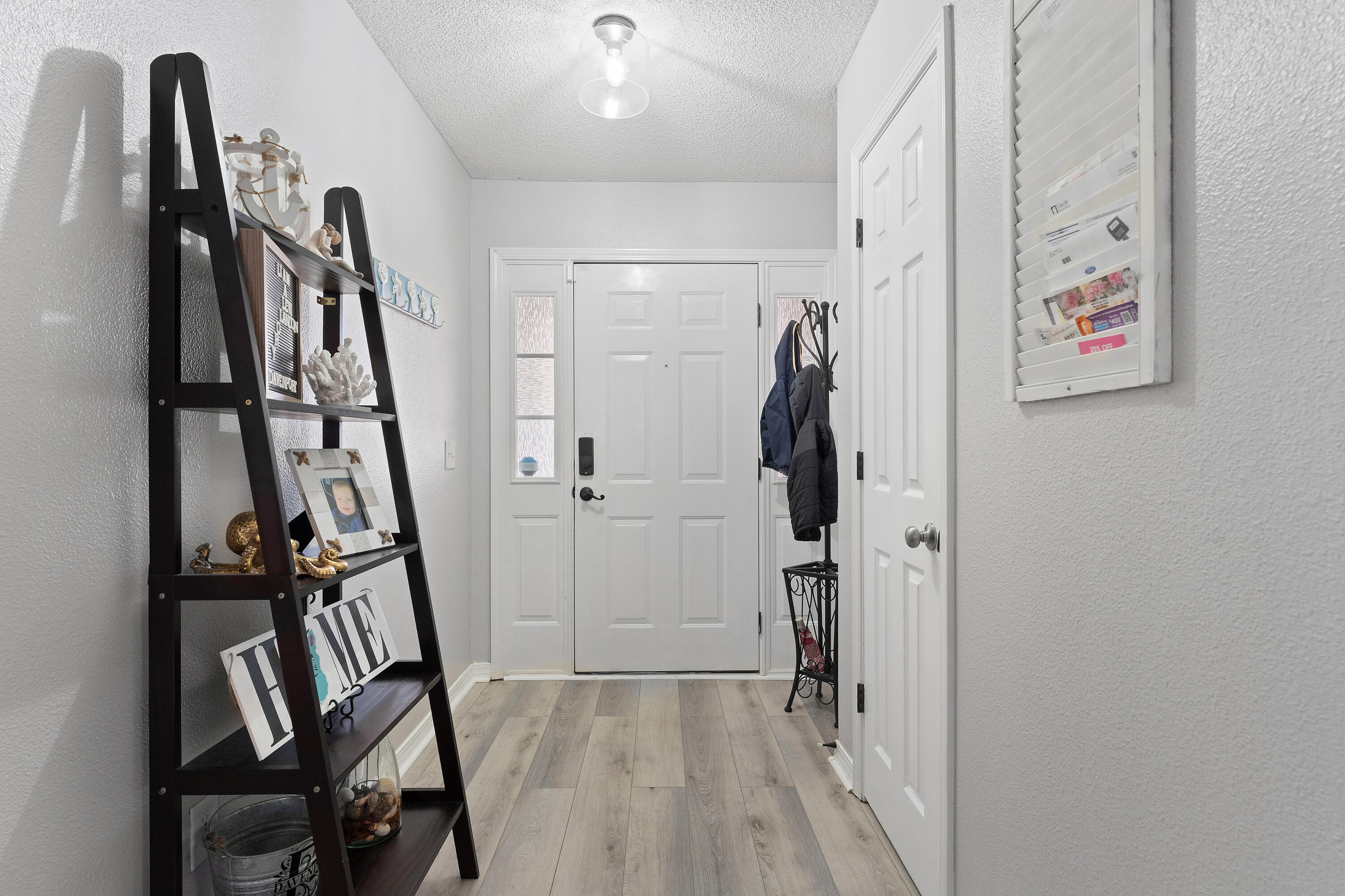 HOLLEY BY THE SEA - Residential