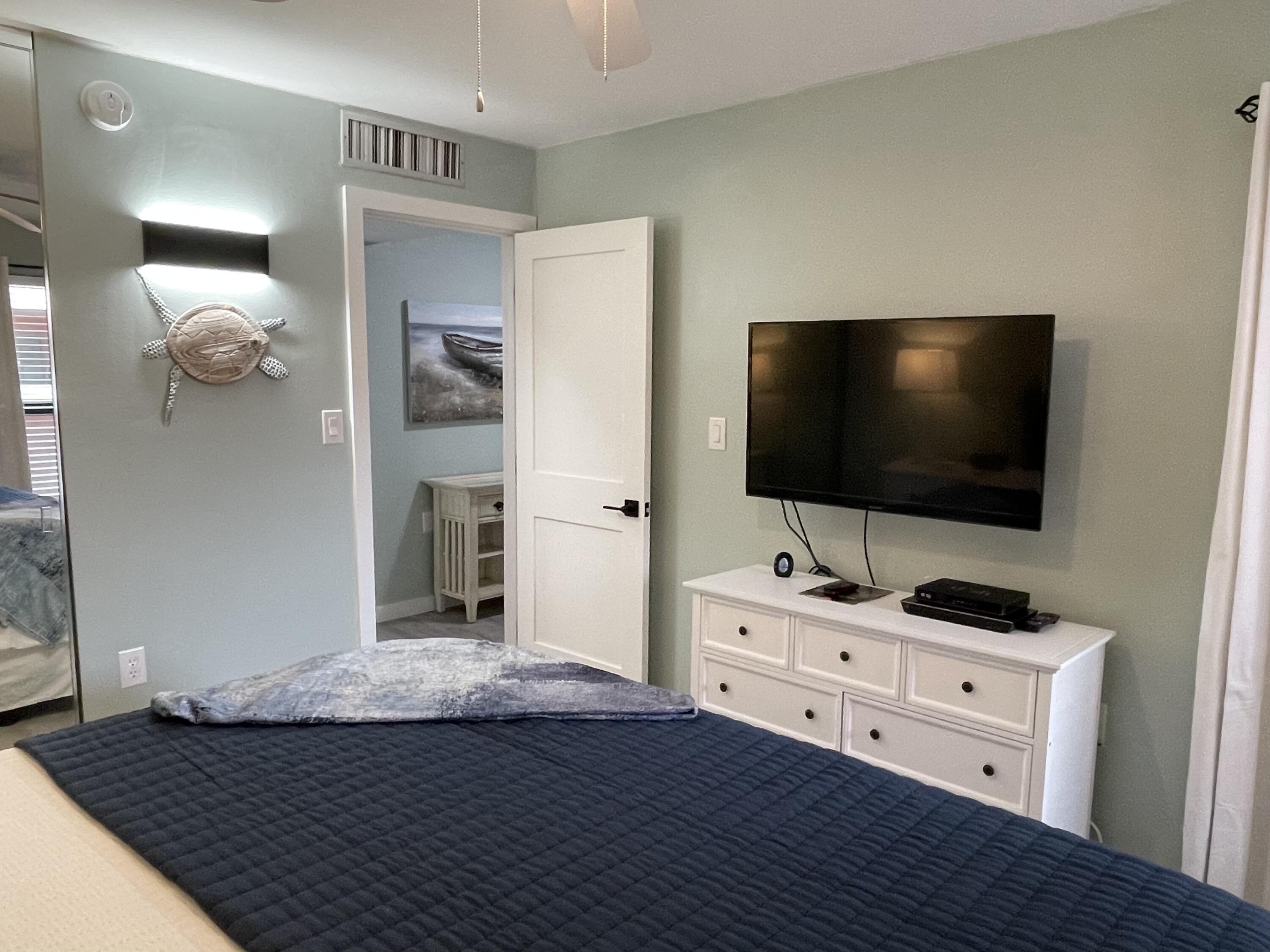 JETTY EAST CONDO - Residential