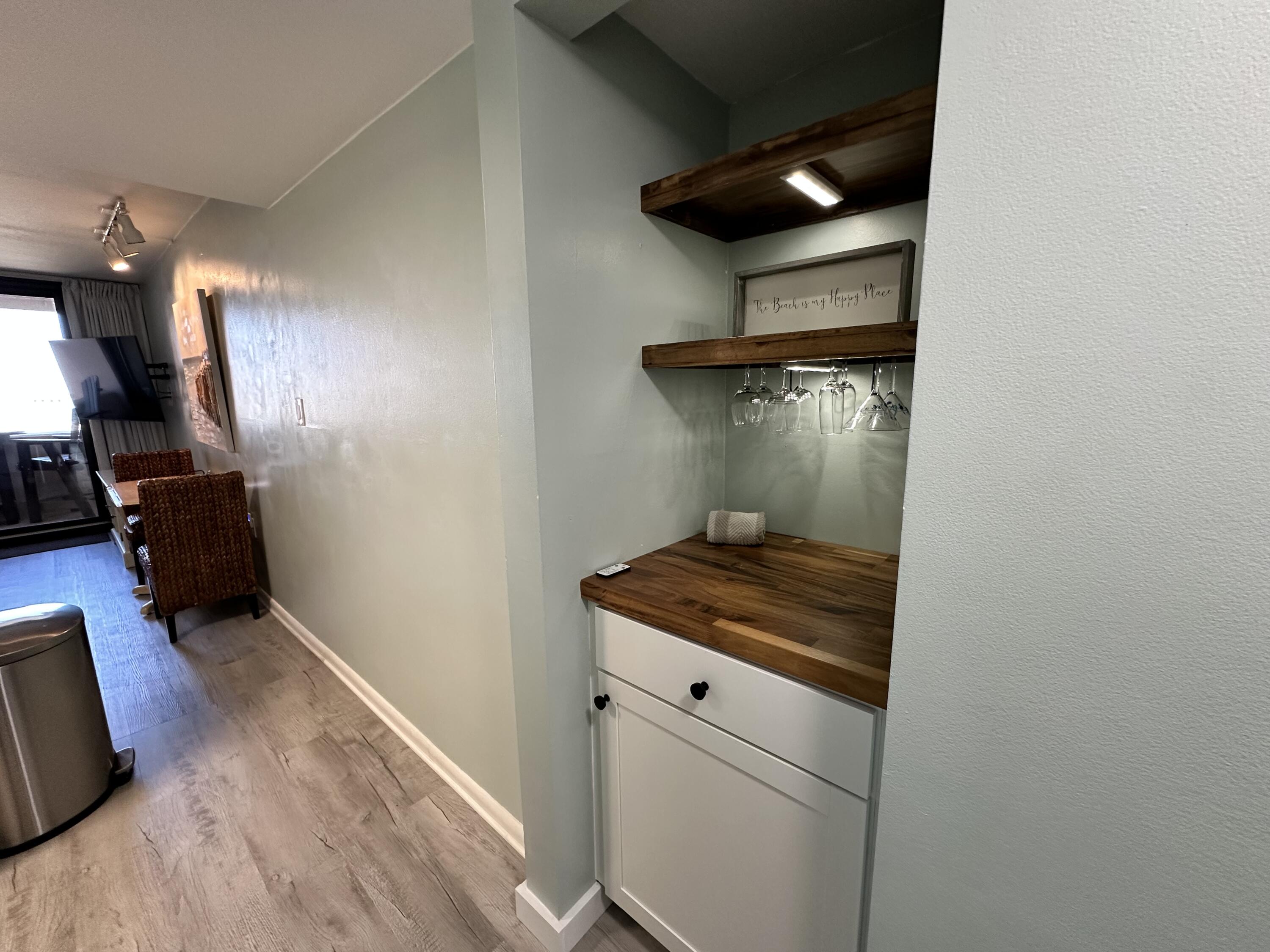 JETTY EAST CONDO - Residential