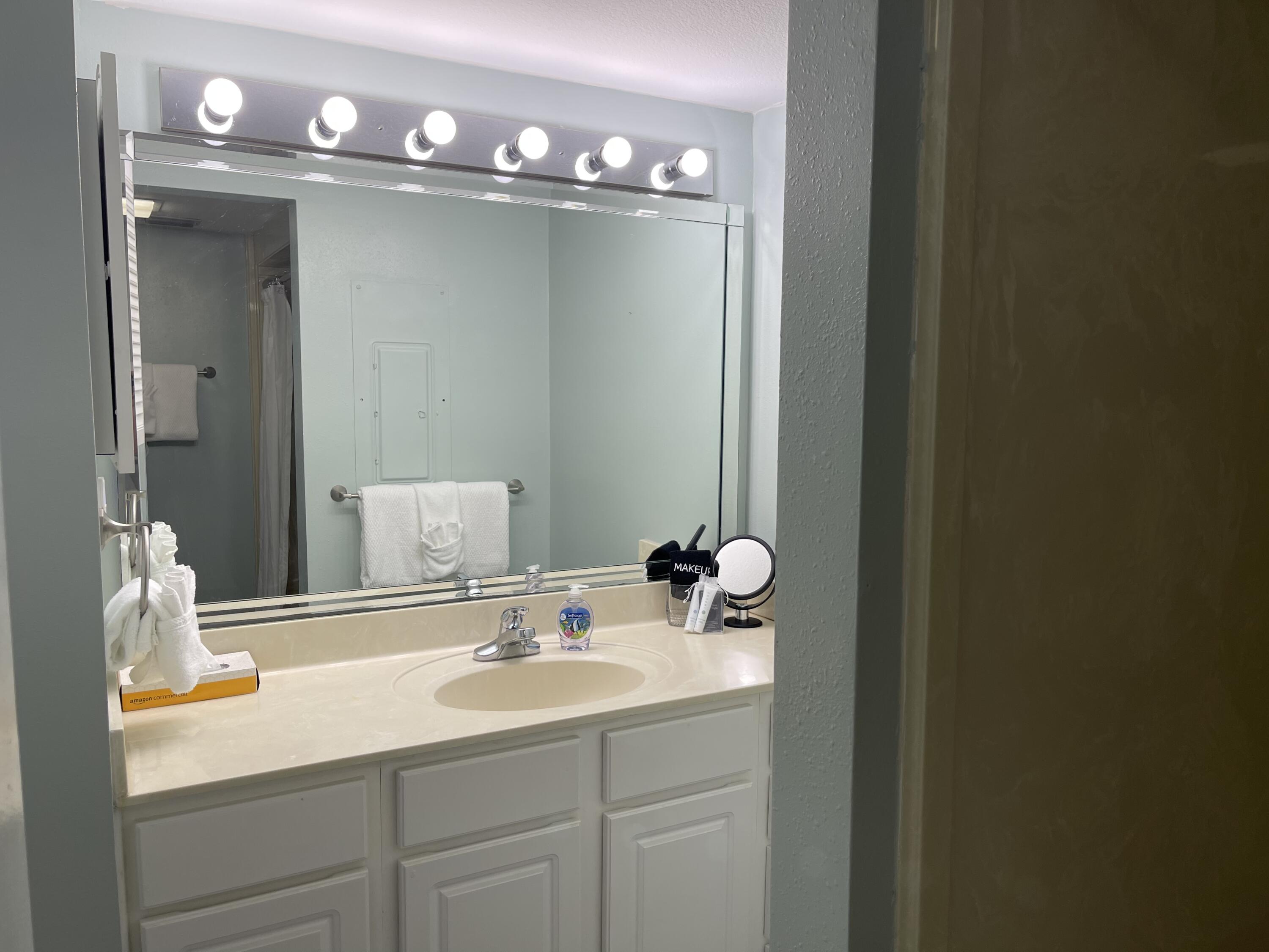 JETTY EAST CONDO - Residential