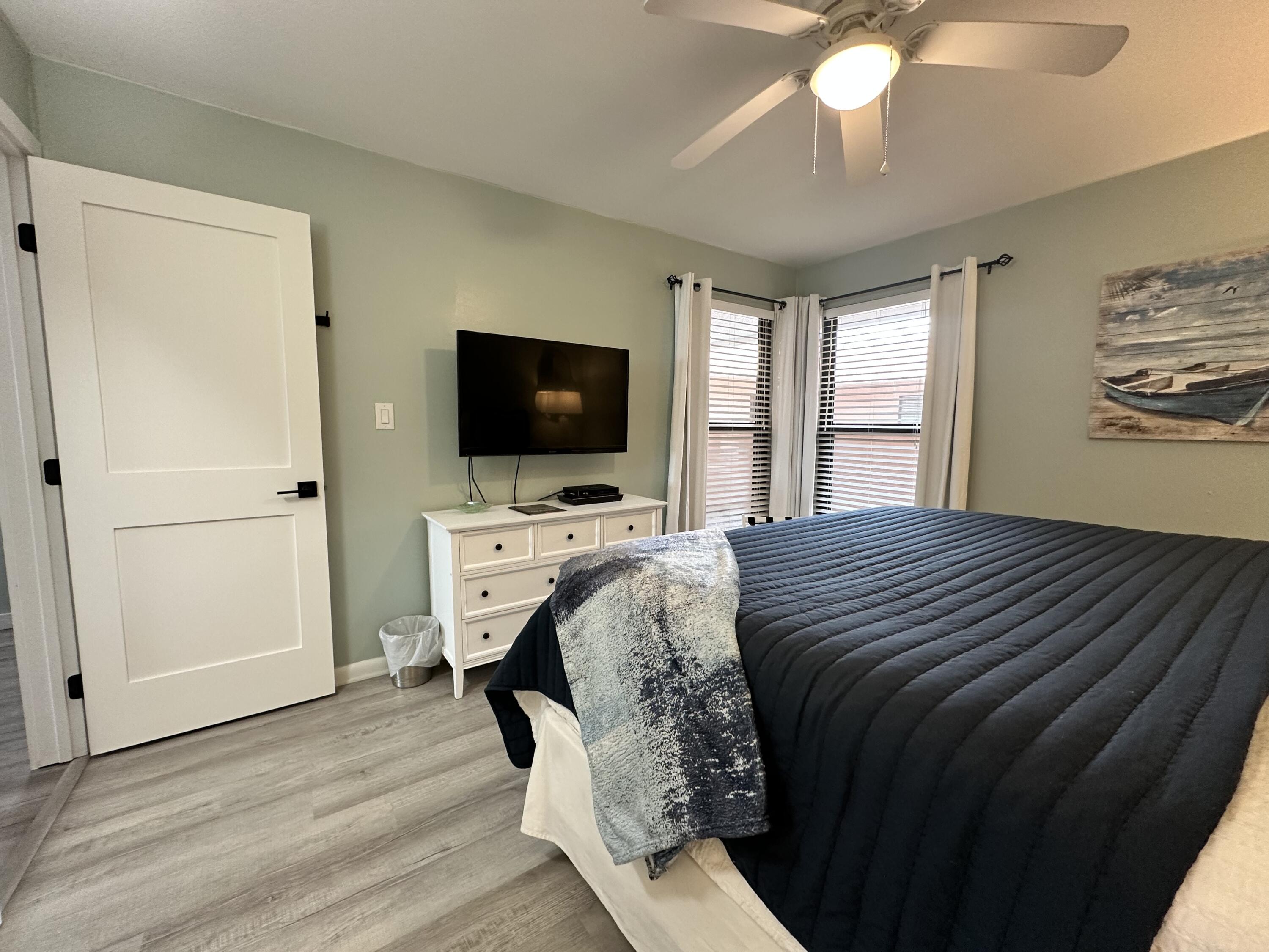 JETTY EAST CONDO - Residential