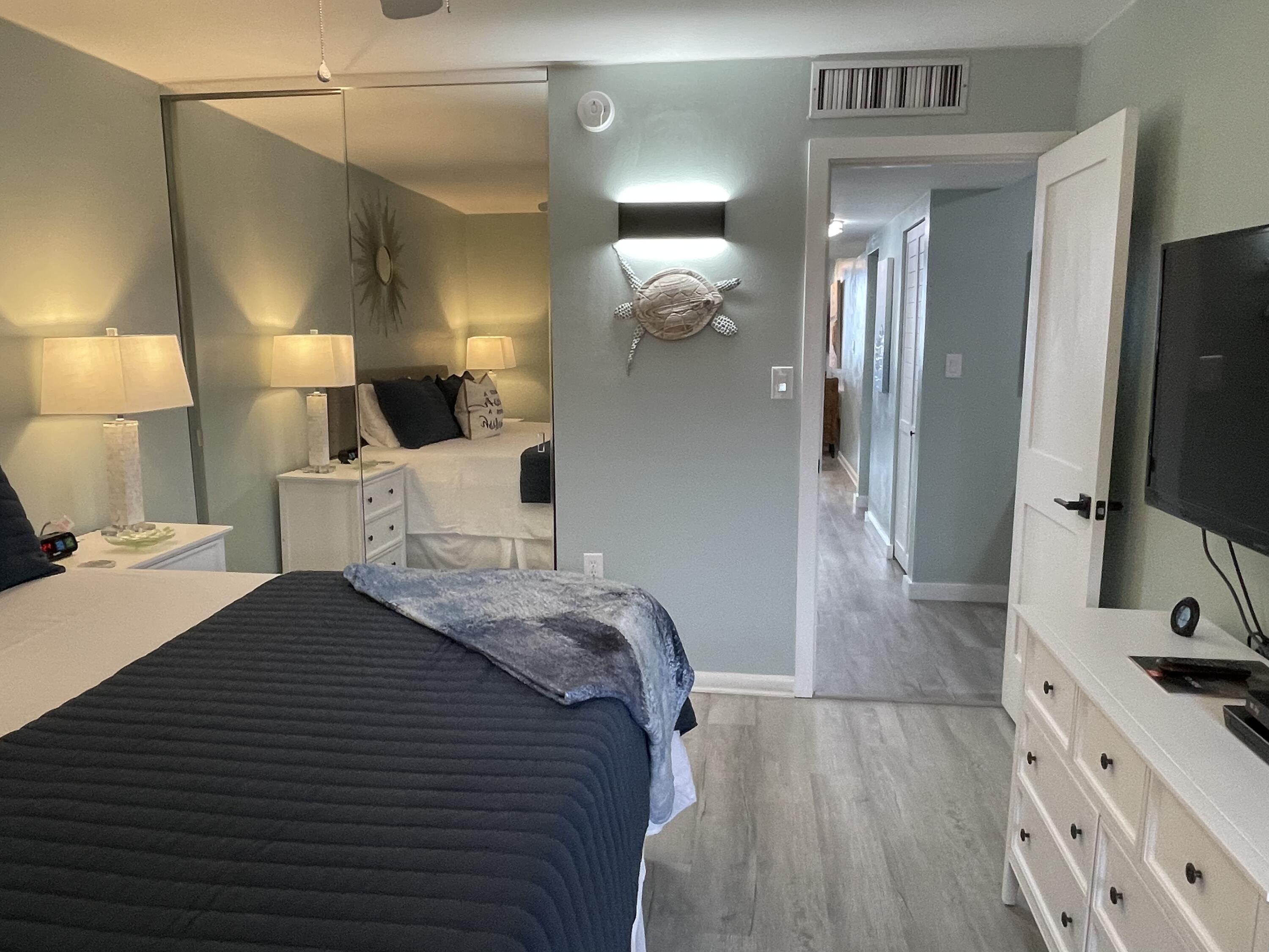 JETTY EAST CONDO - Residential