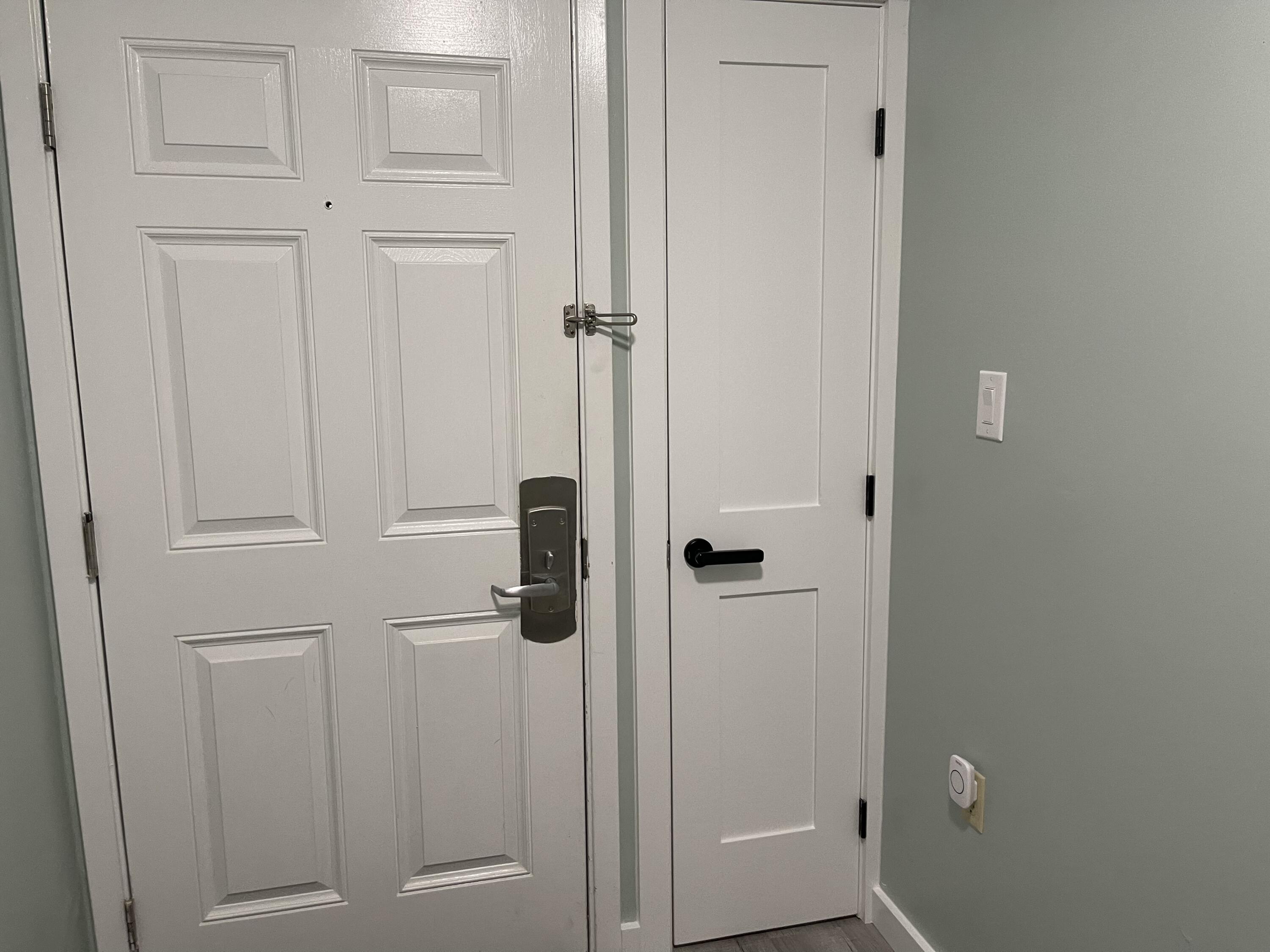 JETTY EAST CONDO - Residential