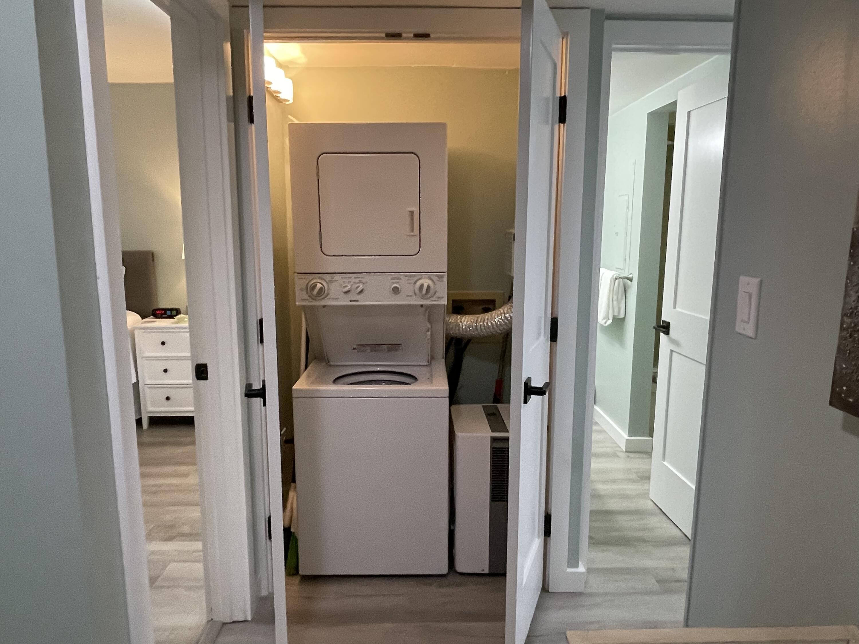 JETTY EAST CONDO - Residential