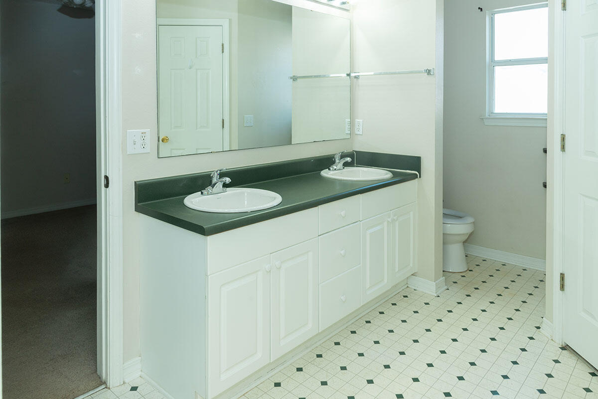 PARKER PLACE - Residential Lease