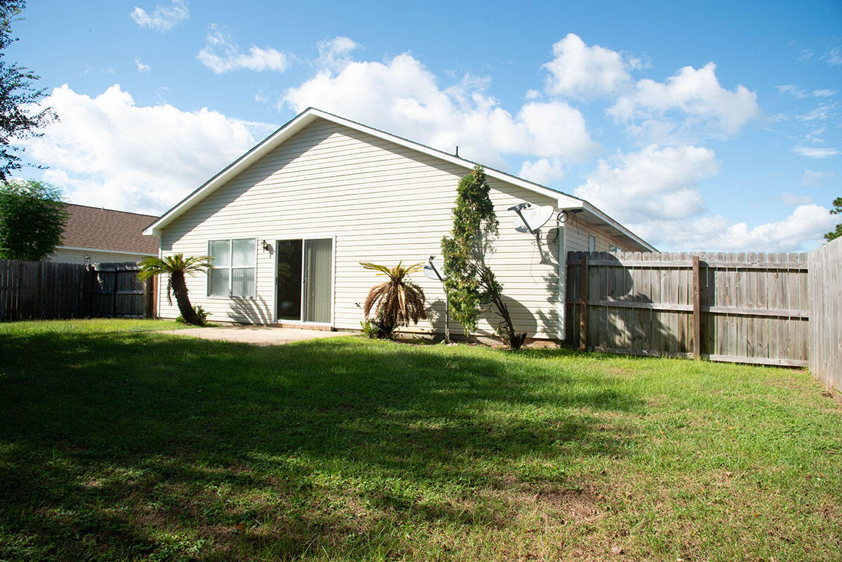 PARKER PLACE - Residential Lease