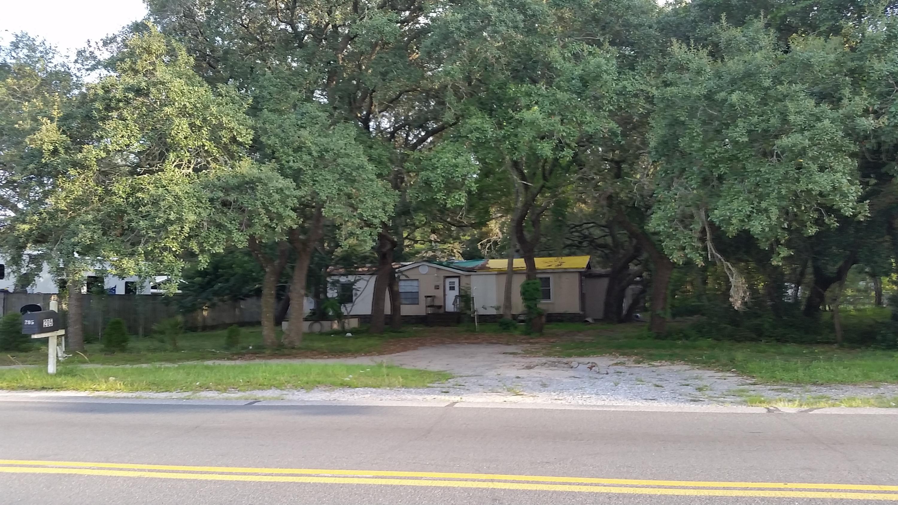 LLOYD & HETHERINGTON - Land