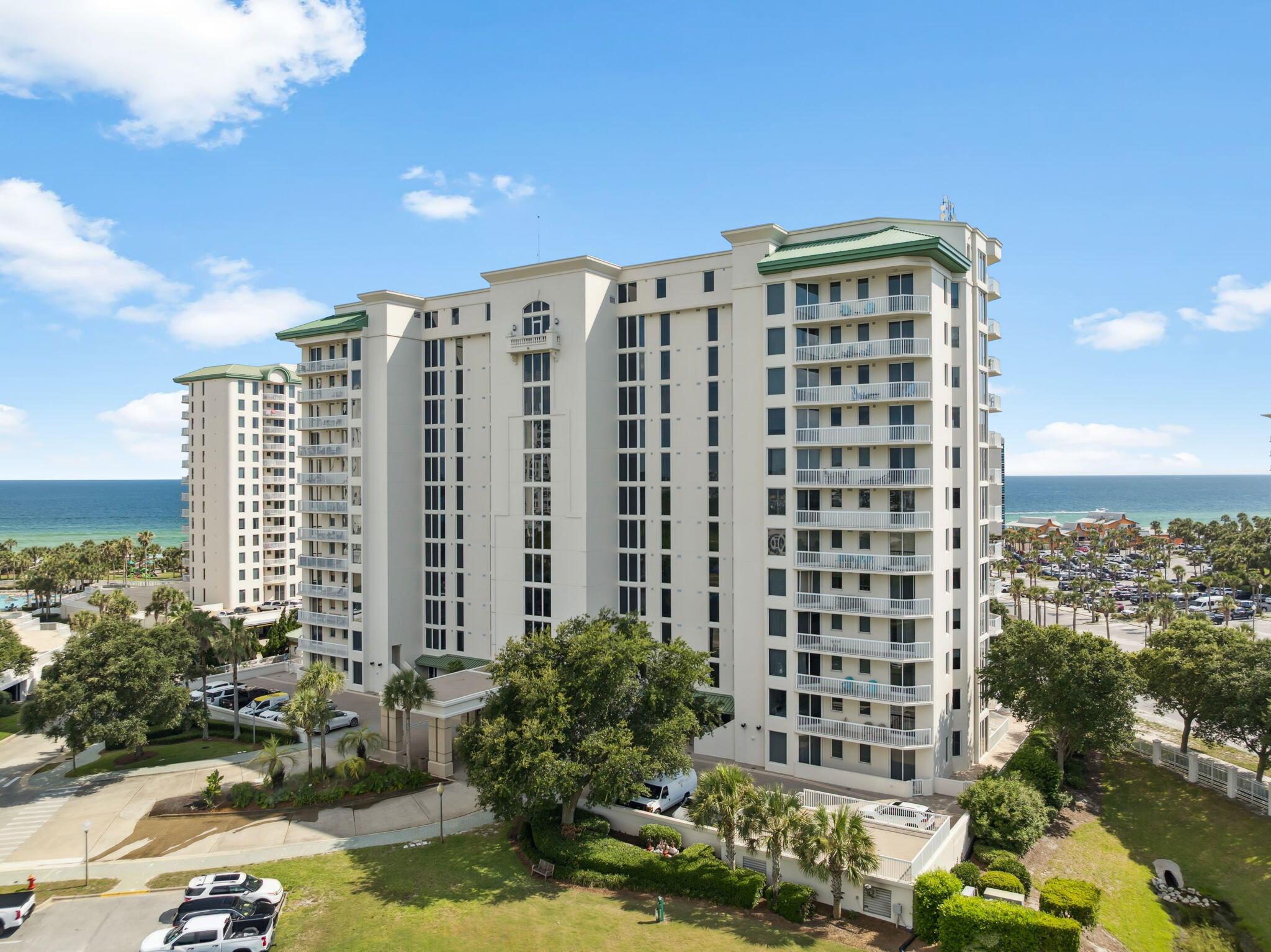 ST. LUCIA AT SILVER SHELLS - Residential