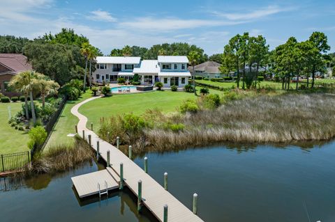 A home in Destin