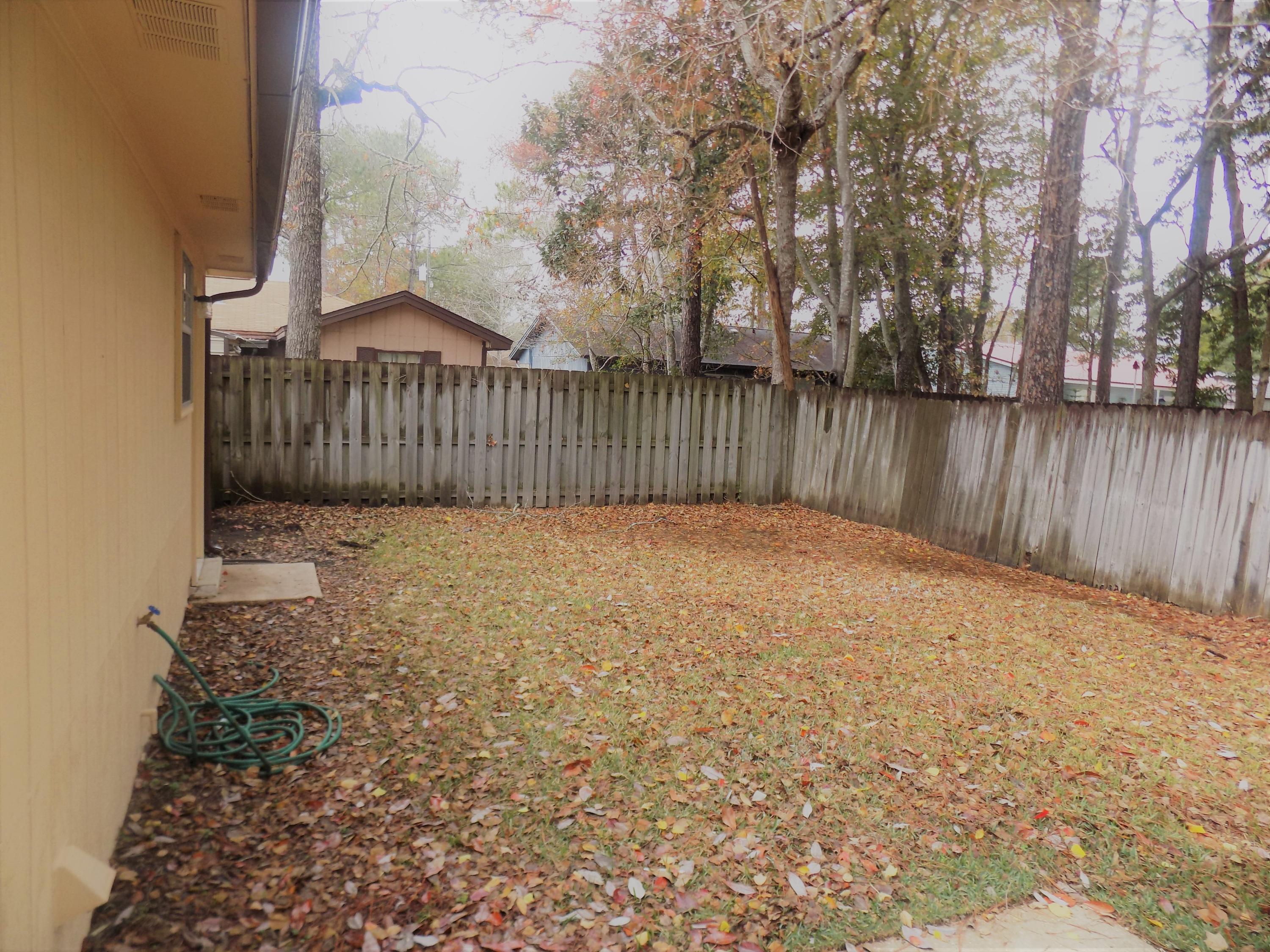 PINE MEADOWS - Residential Lease