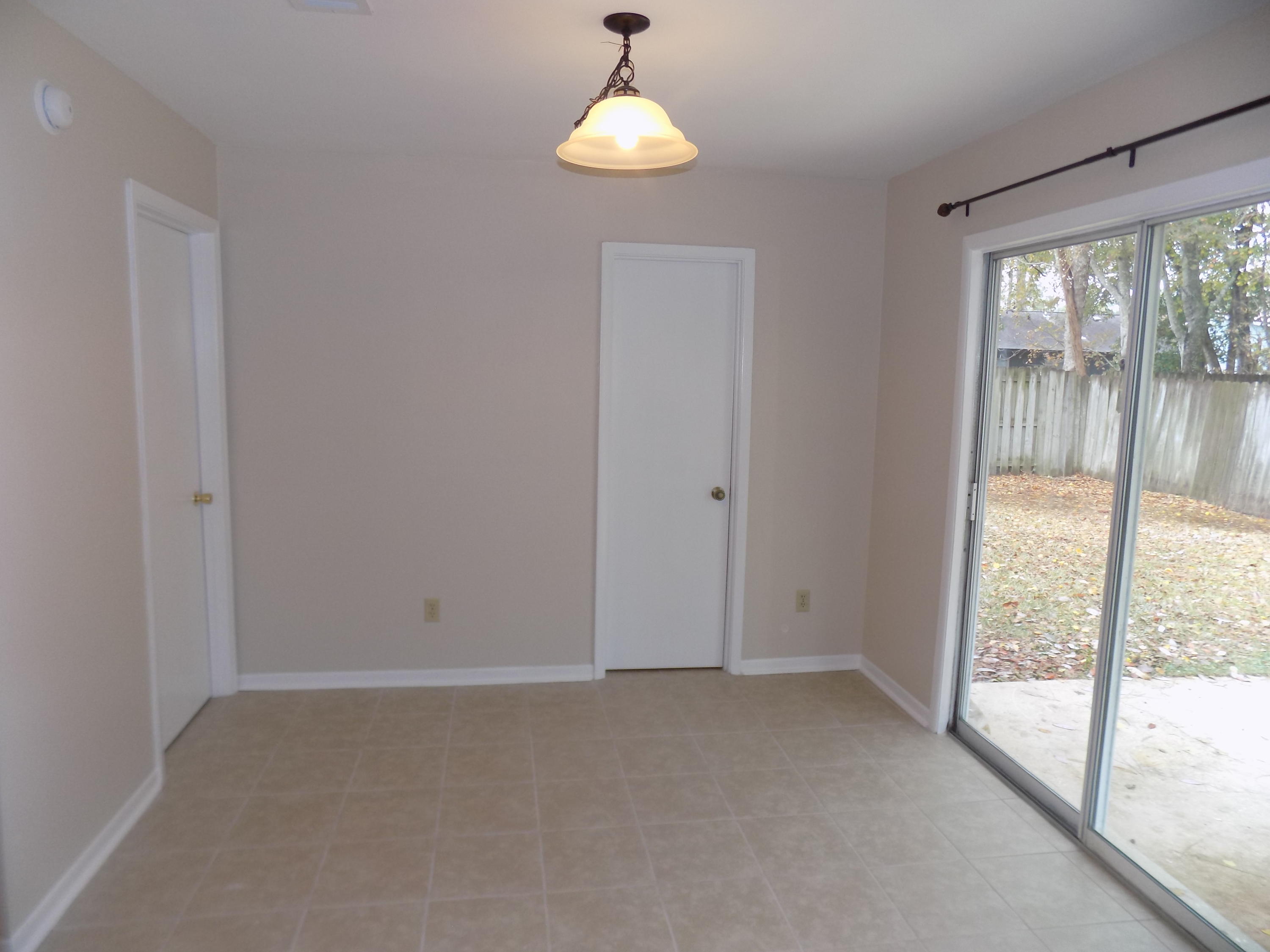 PINE MEADOWS - Residential Lease