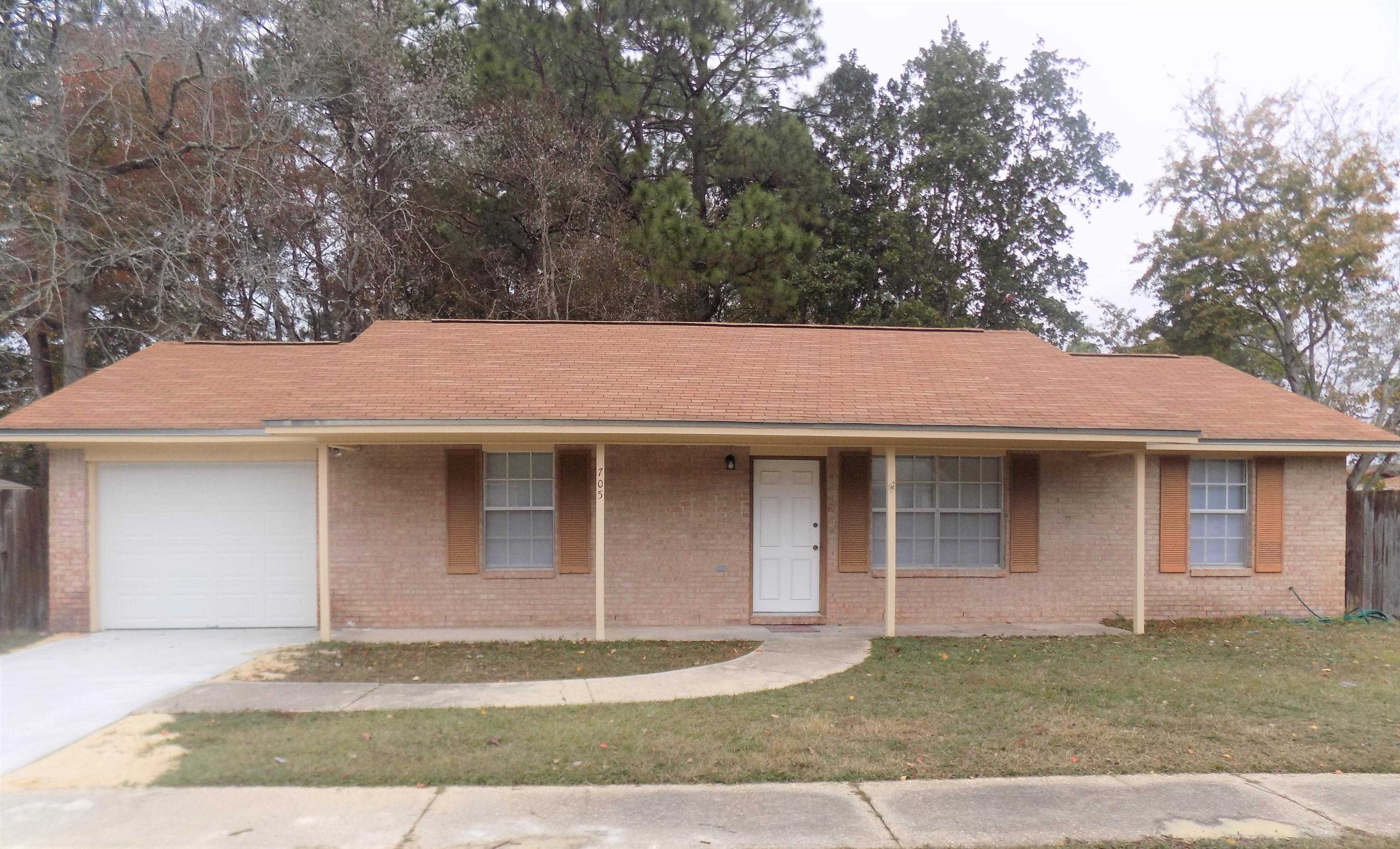 PINE MEADOWS - Residential Lease