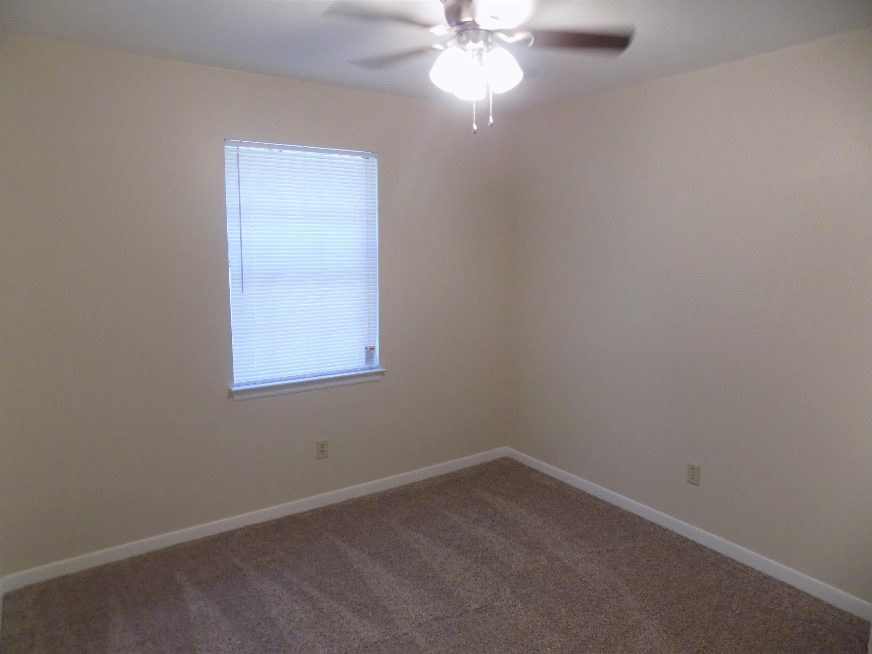 PINE MEADOWS - Residential Lease