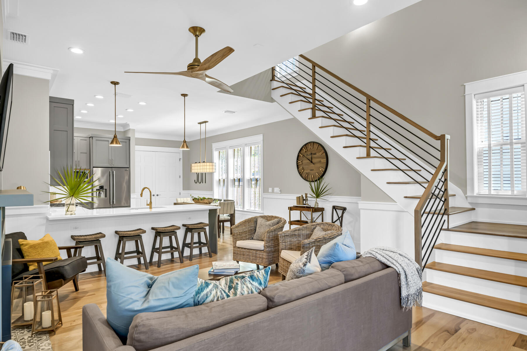 GRAYTON BEACH VILLAGE SQUARE - Residential