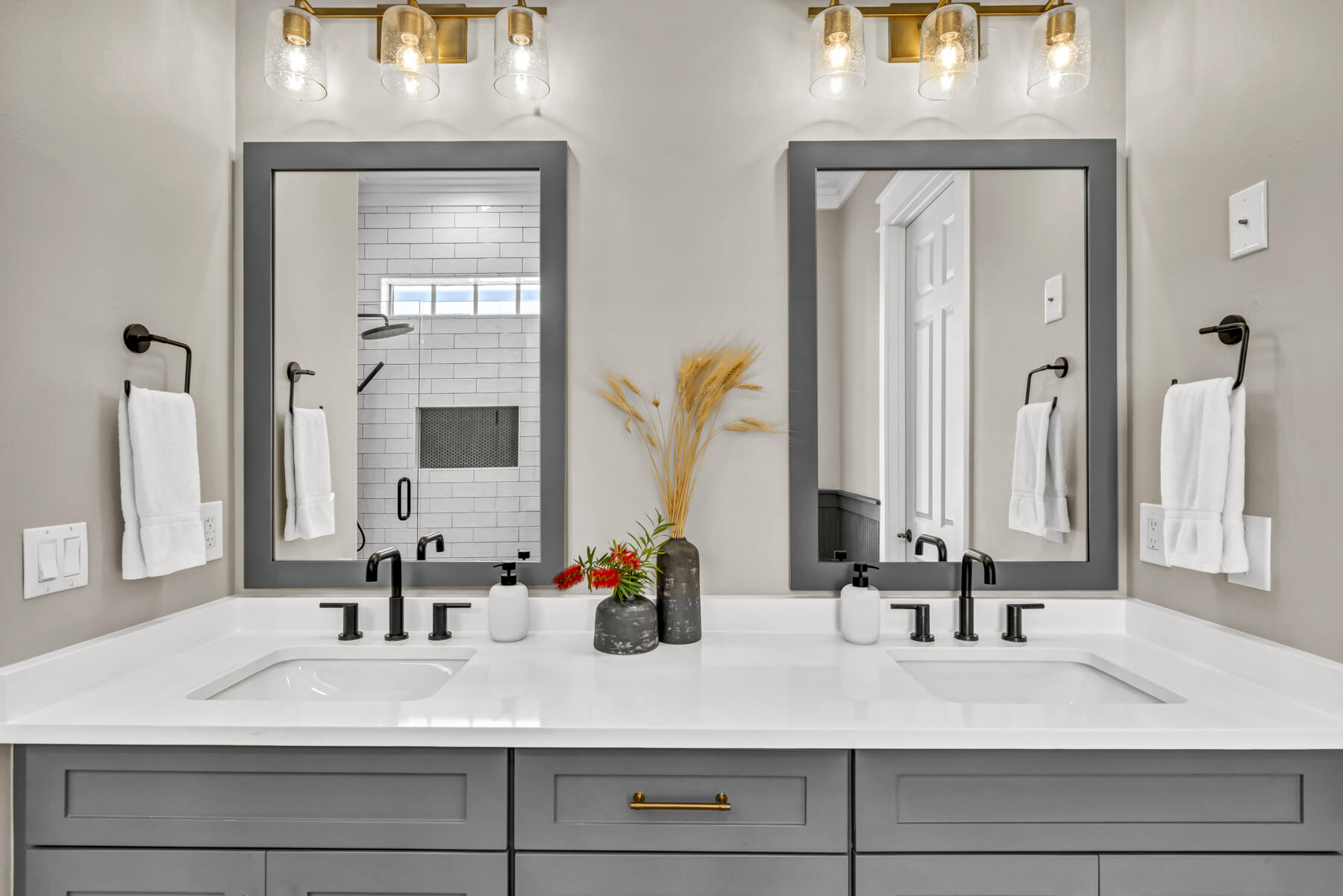 GRAYTON BEACH VILLAGE SQUARE - Residential