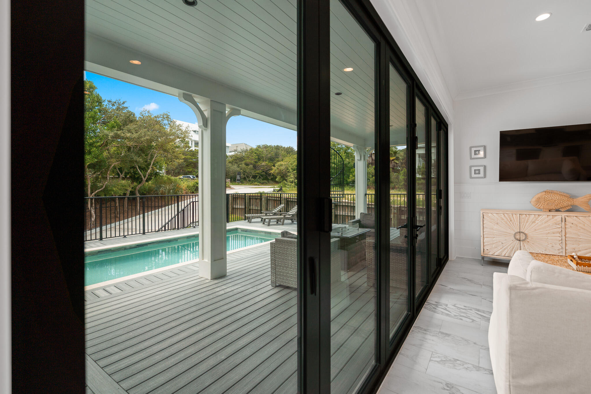 BEACH HIGHLAND 1ST ADD - Residential