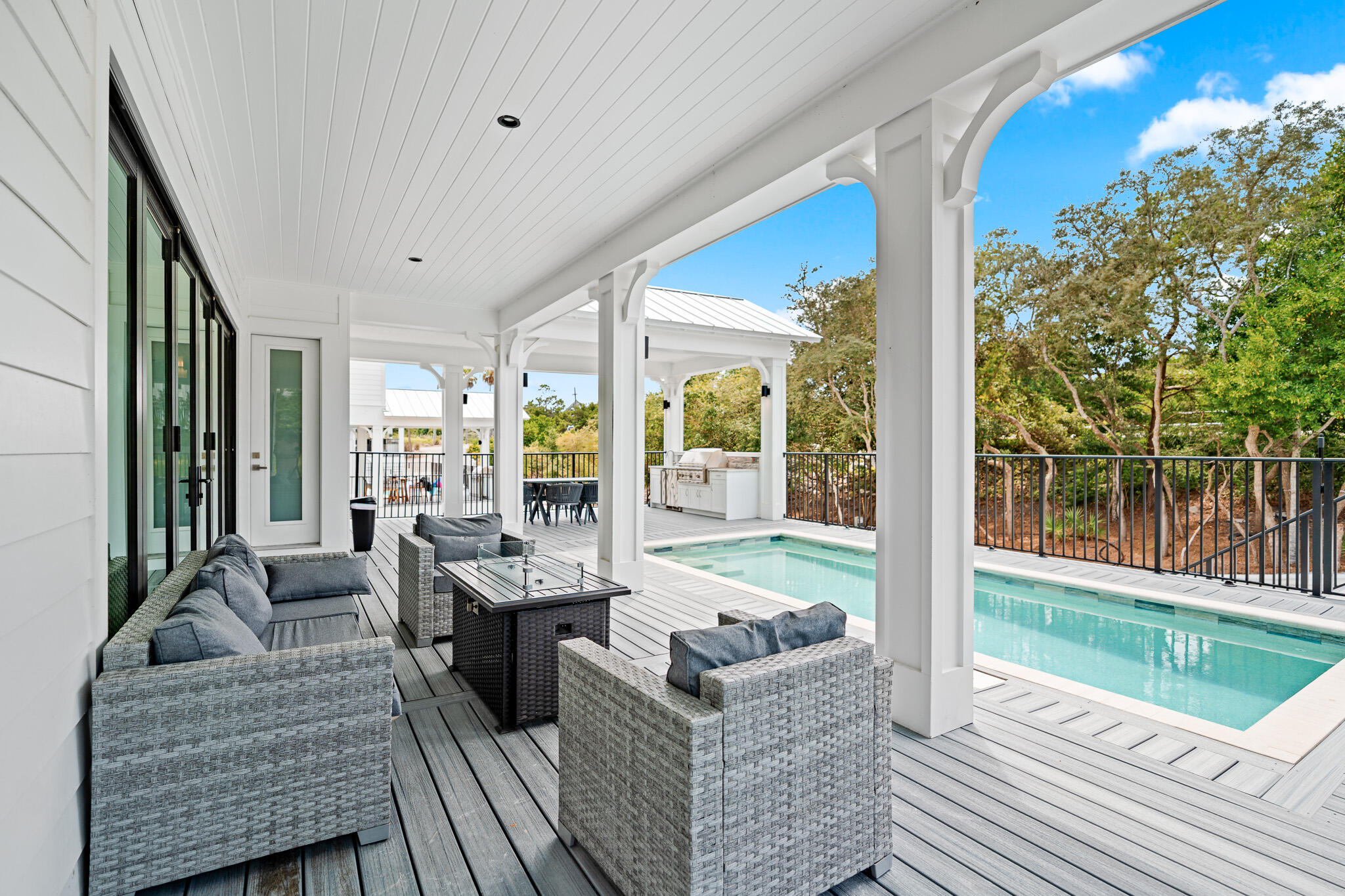 BEACH HIGHLAND 1ST ADD - Residential