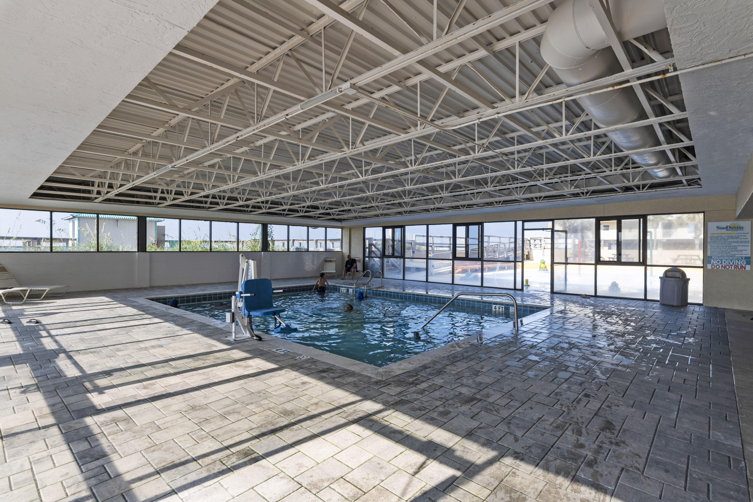 SUNDESTIN INTERNATIONAL CONDO - Residential