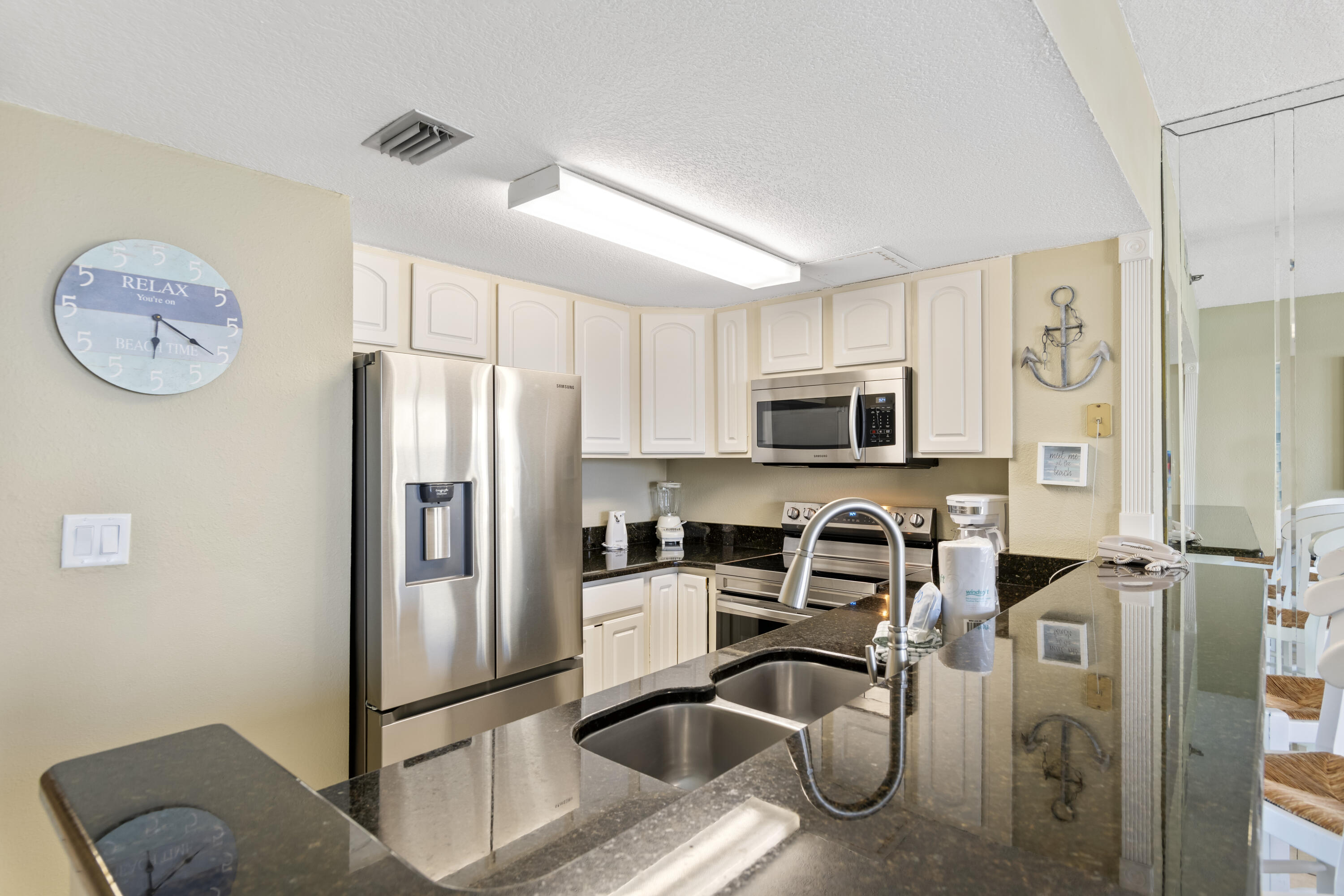 SUNDESTIN INTERNATIONAL CONDO - Residential