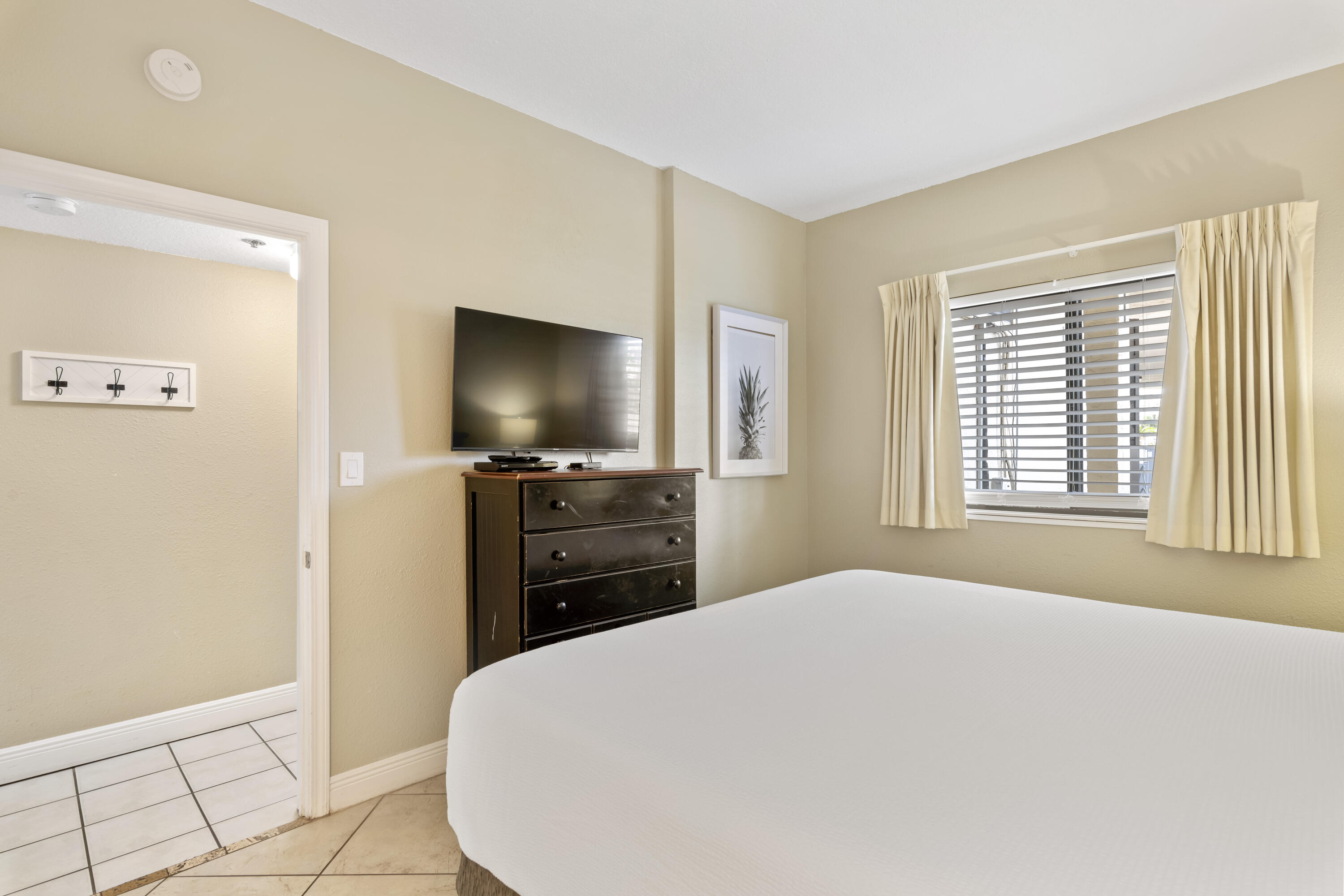 SUNDESTIN INTERNATIONAL CONDO - Residential