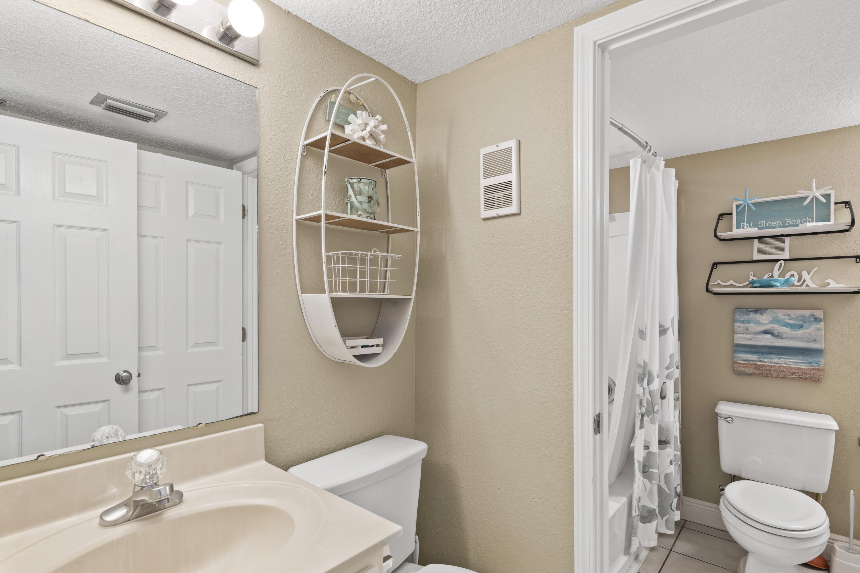 SUNDESTIN INTERNATIONAL CONDO - Residential