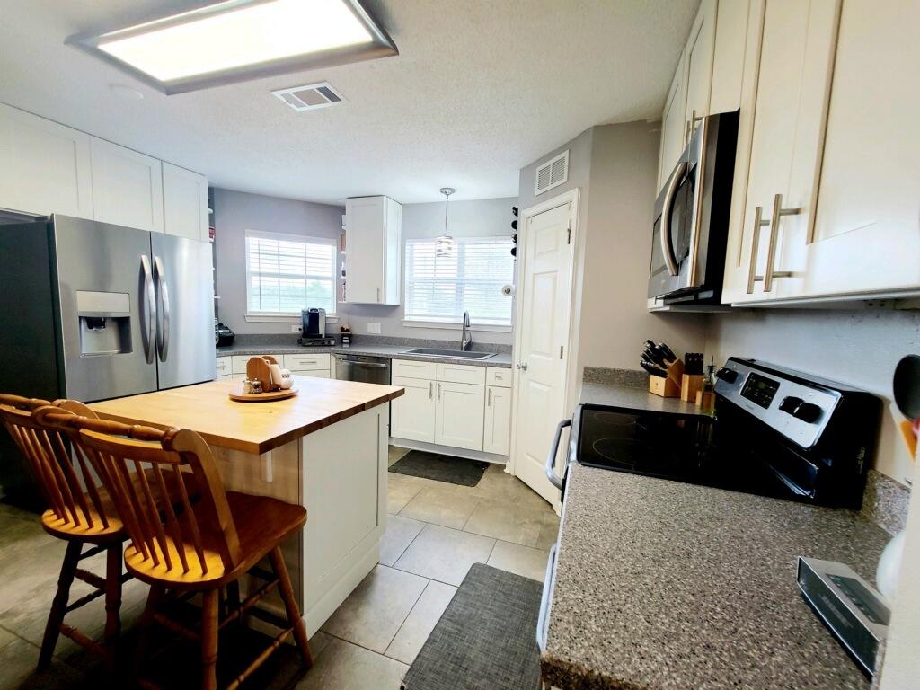 WESTVIEW ESTATES PH 1 - Residential