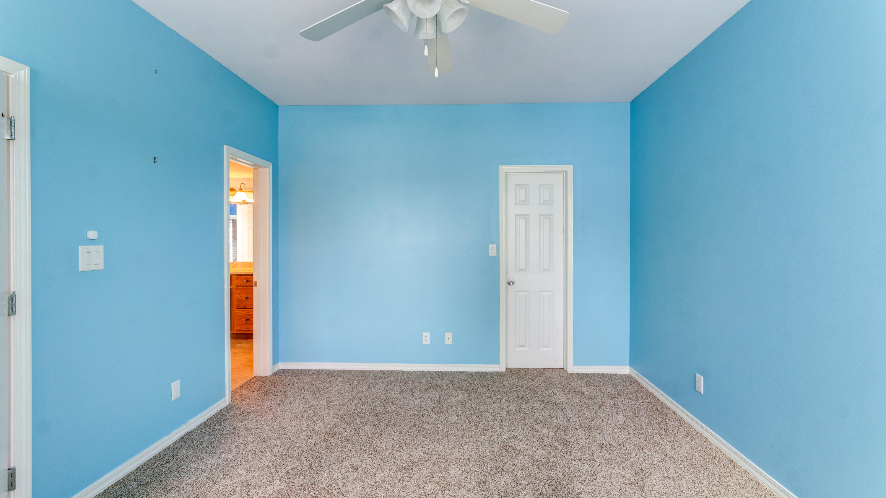 ENCHANTED ESTATES - Residential