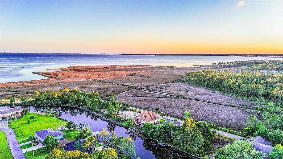 AVALON BEACH - Land