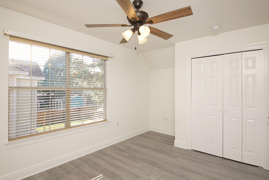 OLDE FLORIDA LAKES - Residential