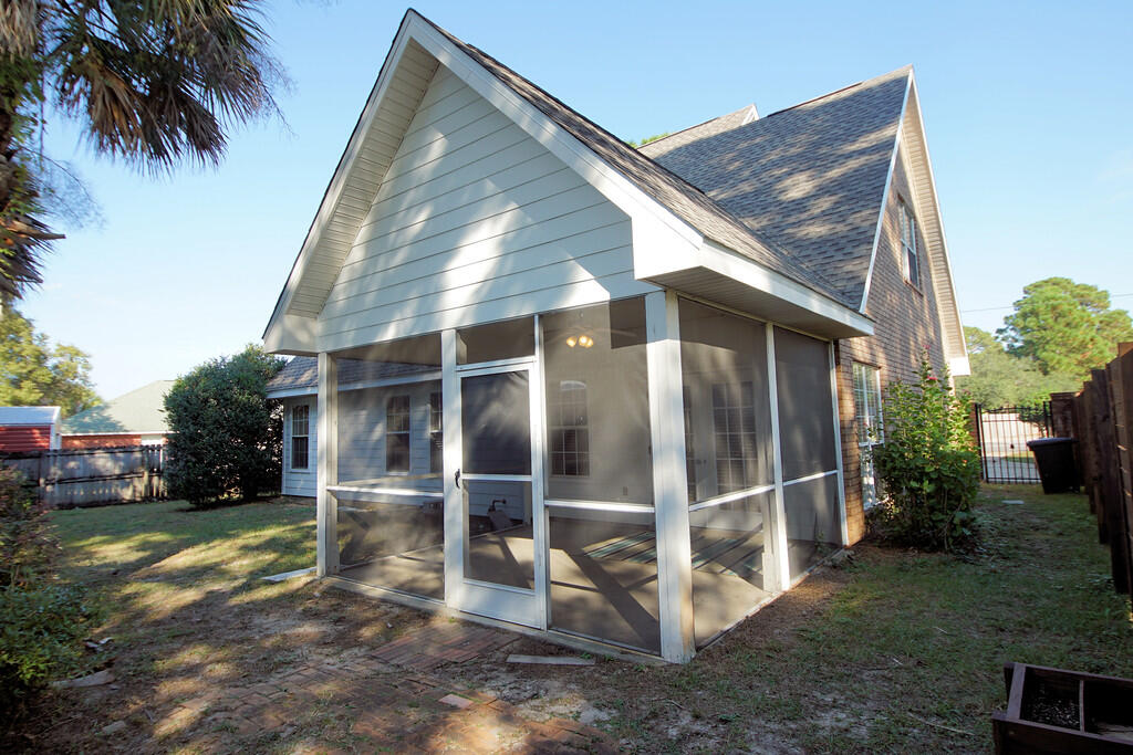 OLDE FLORIDA LAKES - Residential