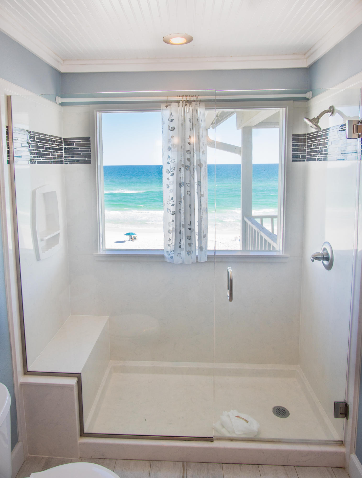 CRYSTAL PIER COURTYARD T/H - Residential