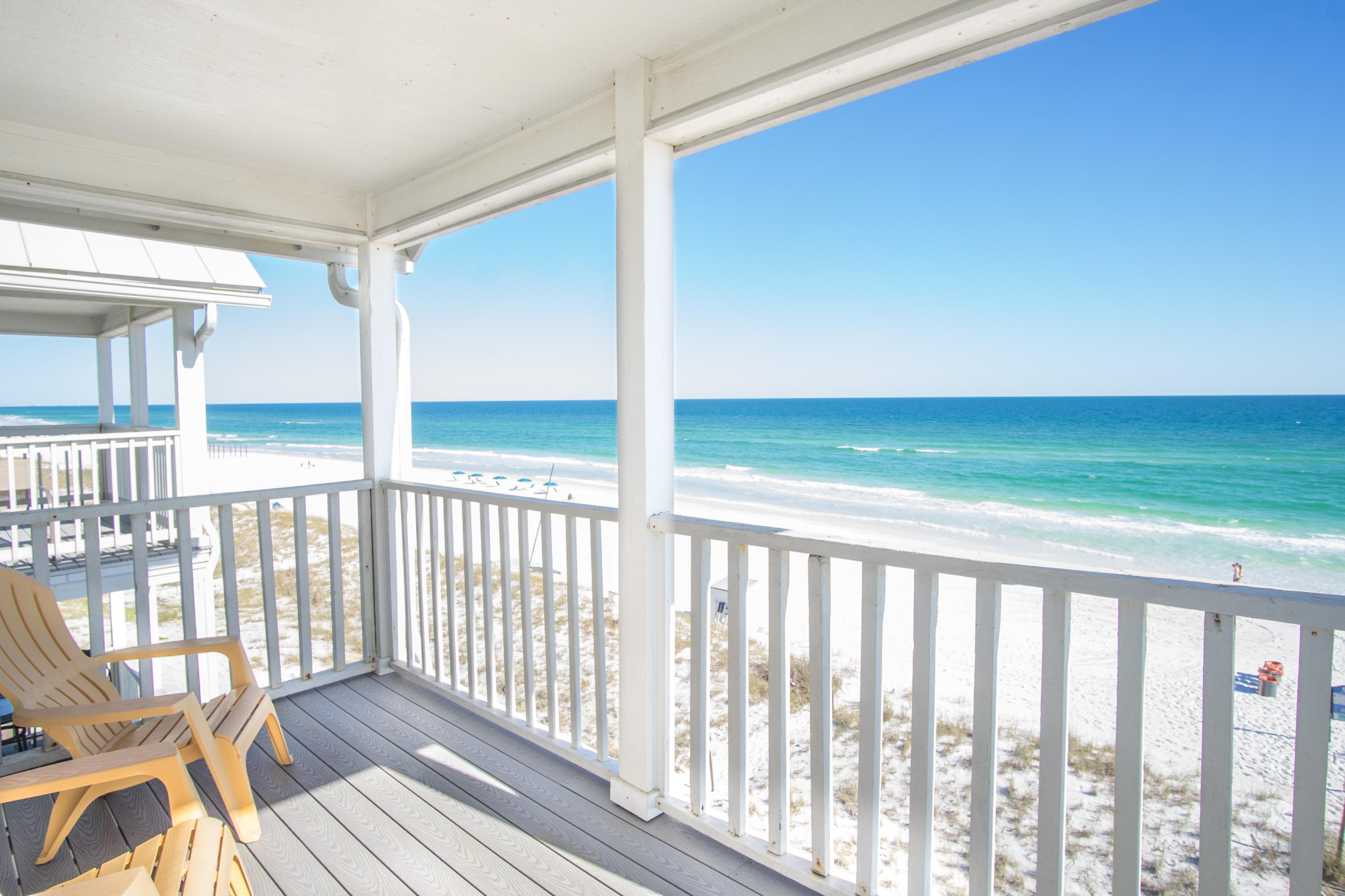 CRYSTAL PIER COURTYARD T/H - Residential