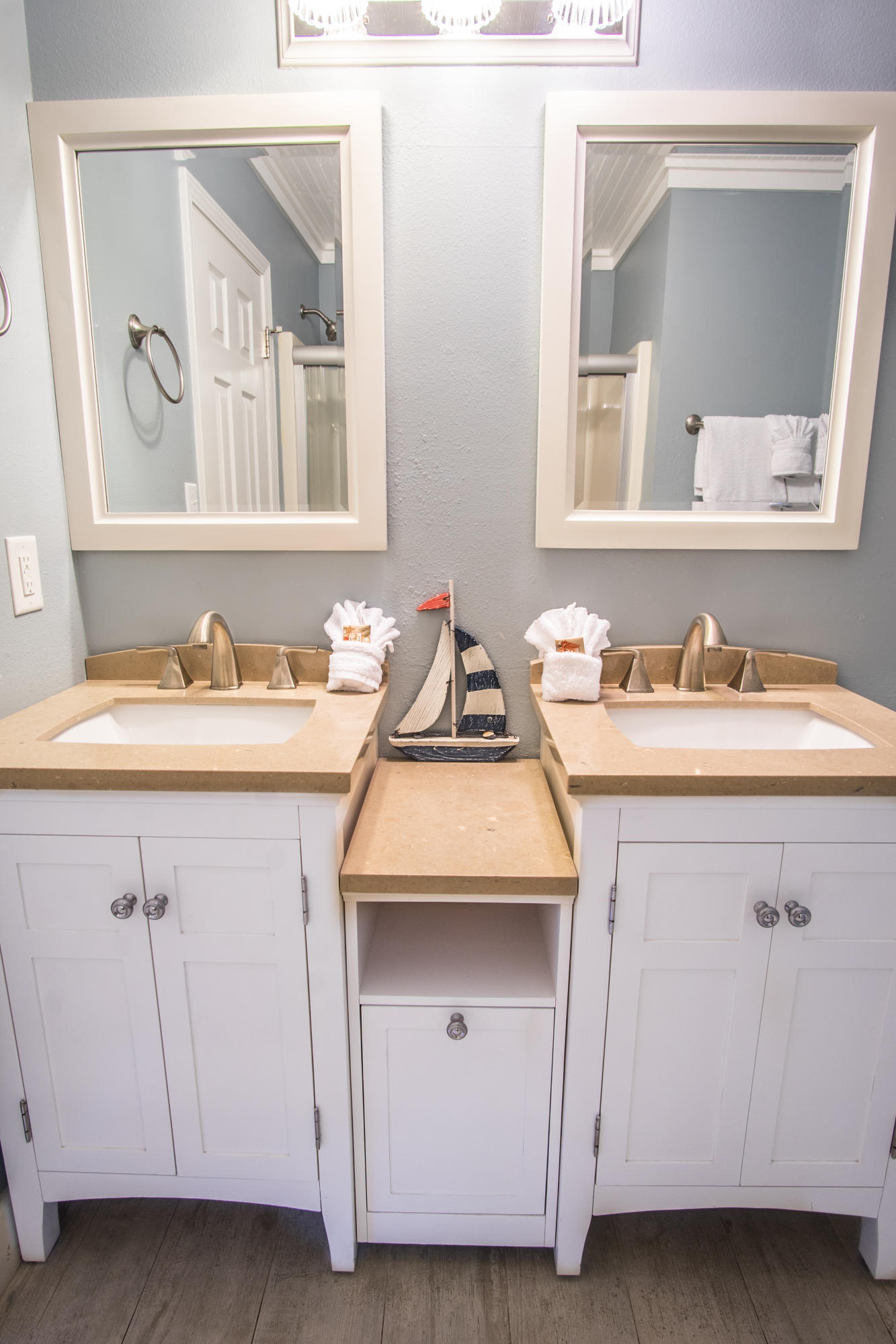 CRYSTAL PIER COURTYARD T/H - Residential