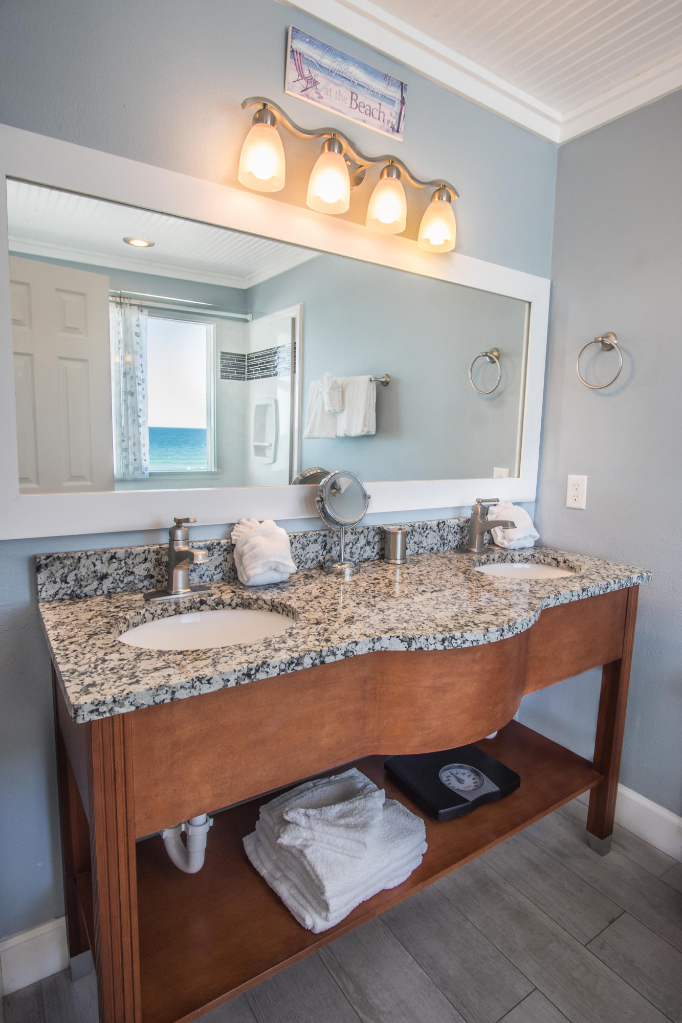 CRYSTAL PIER COURTYARD T/H - Residential