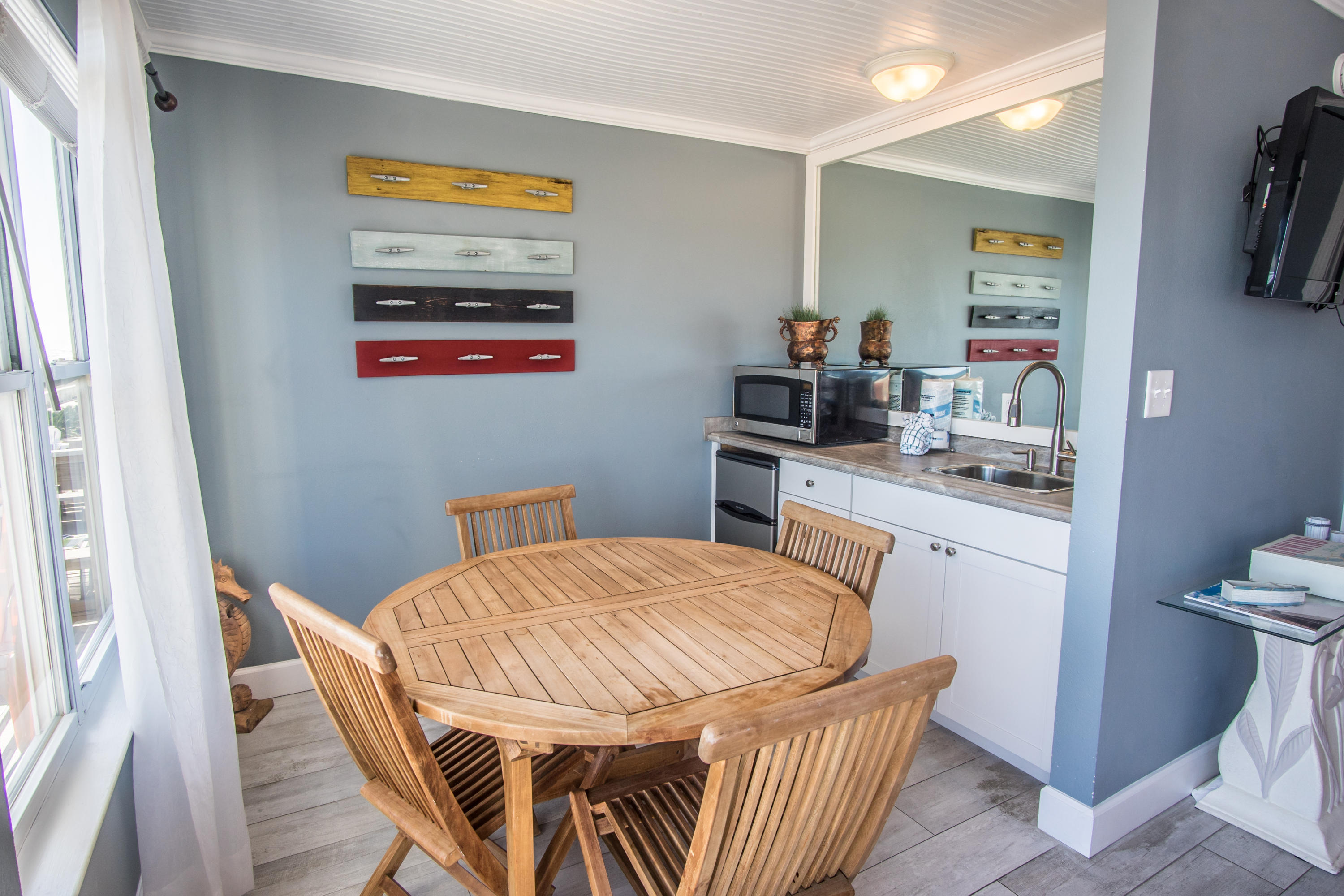 CRYSTAL PIER COURTYARD T/H - Residential