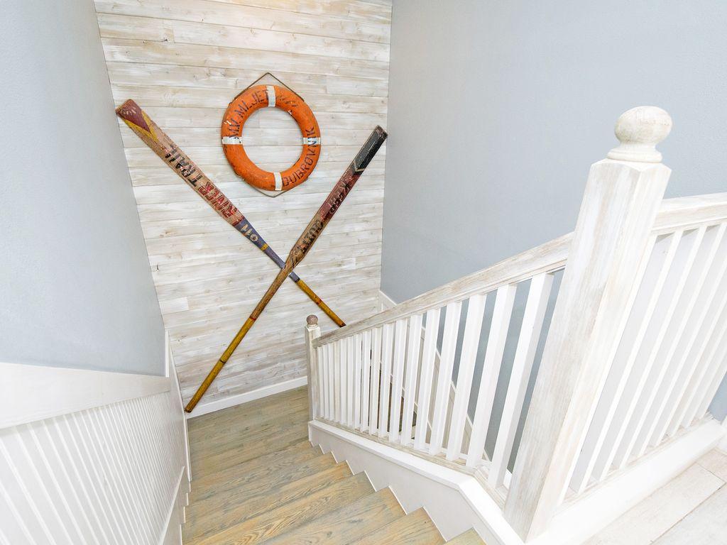 CRYSTAL PIER COURTYARD T/H - Residential