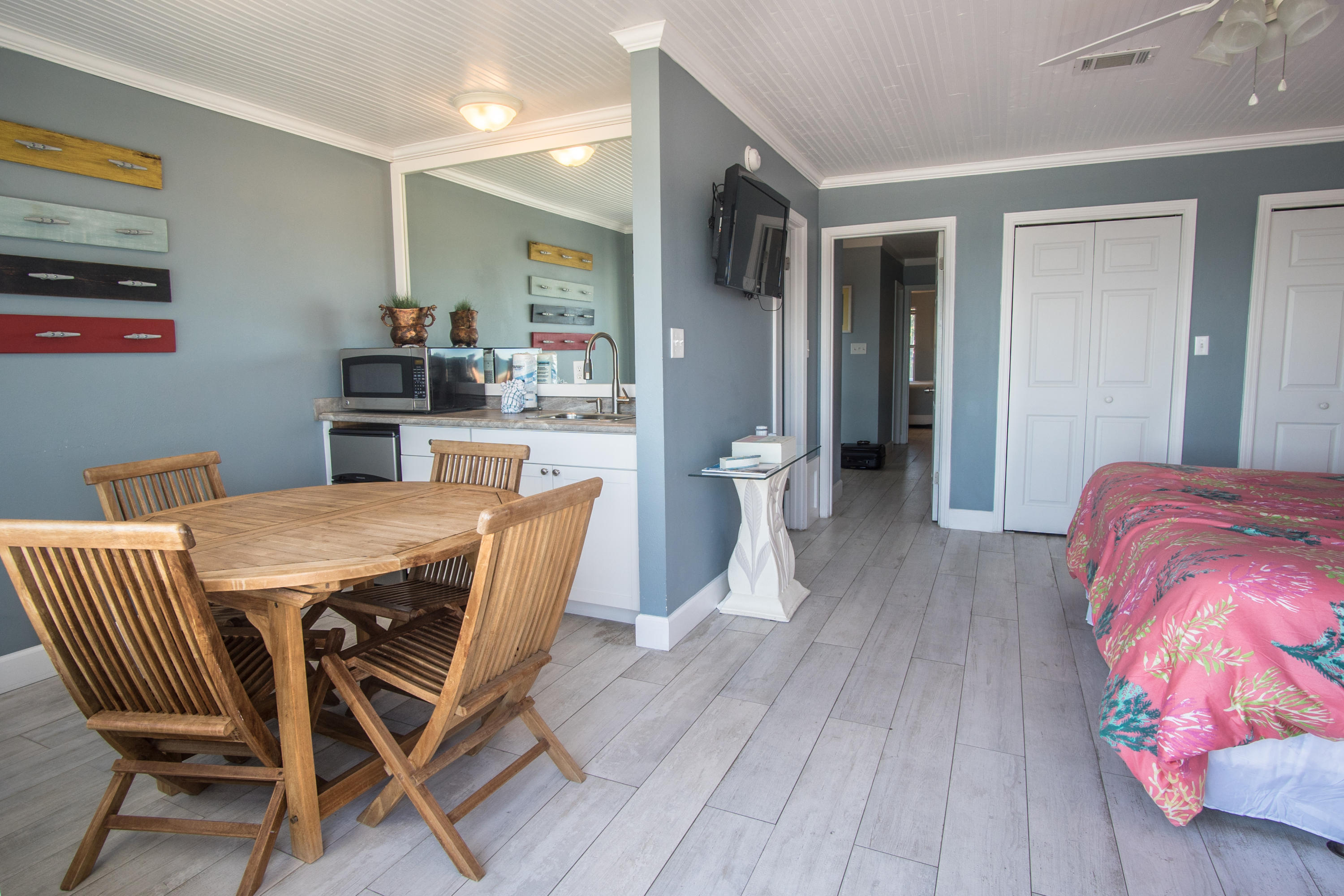 CRYSTAL PIER COURTYARD T/H - Residential