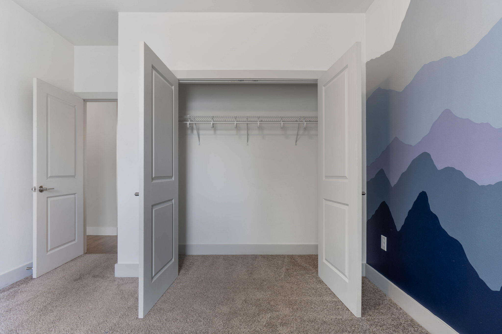 THE PINES - Residential